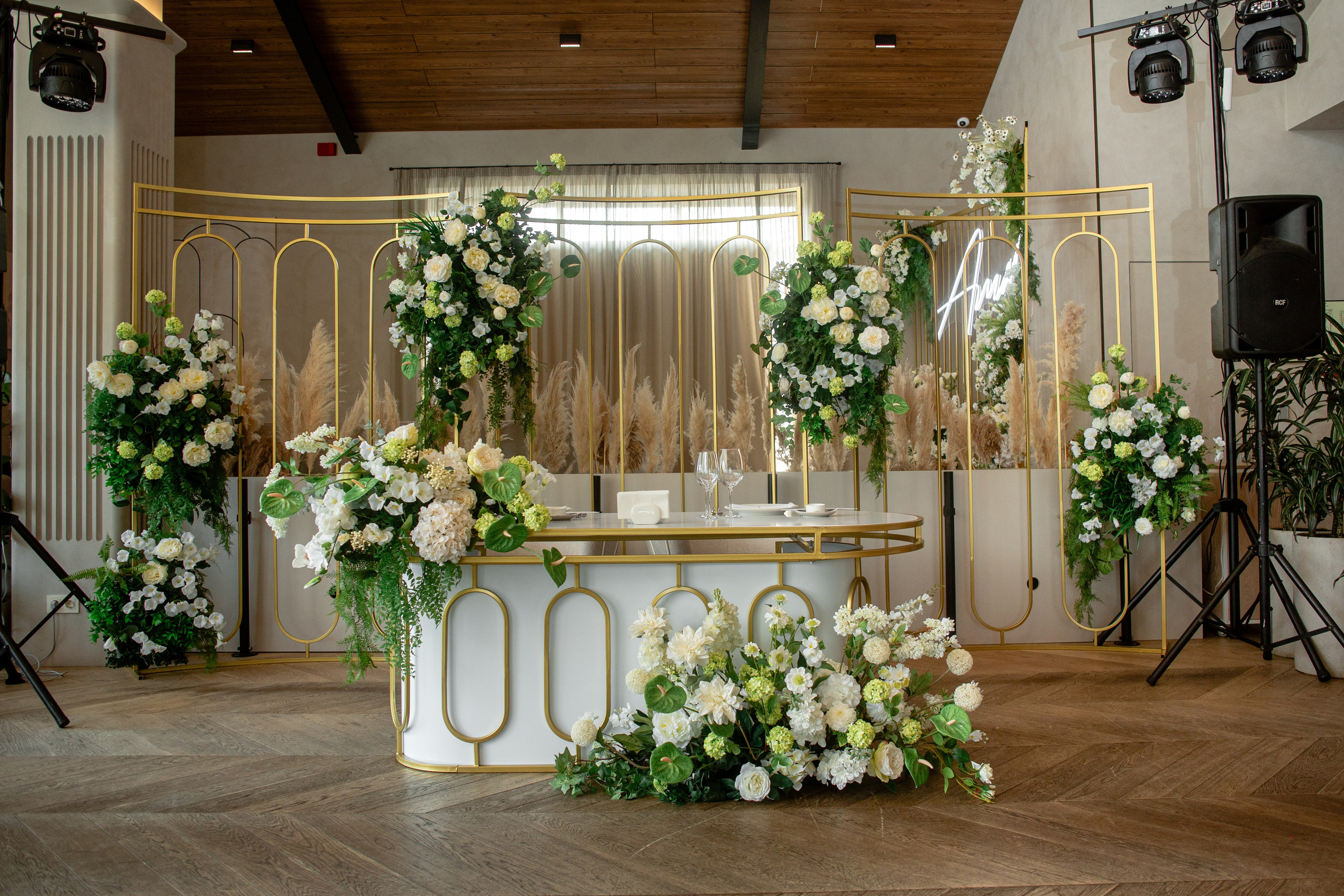 Дюна свадебный. Студия декора Подзюм