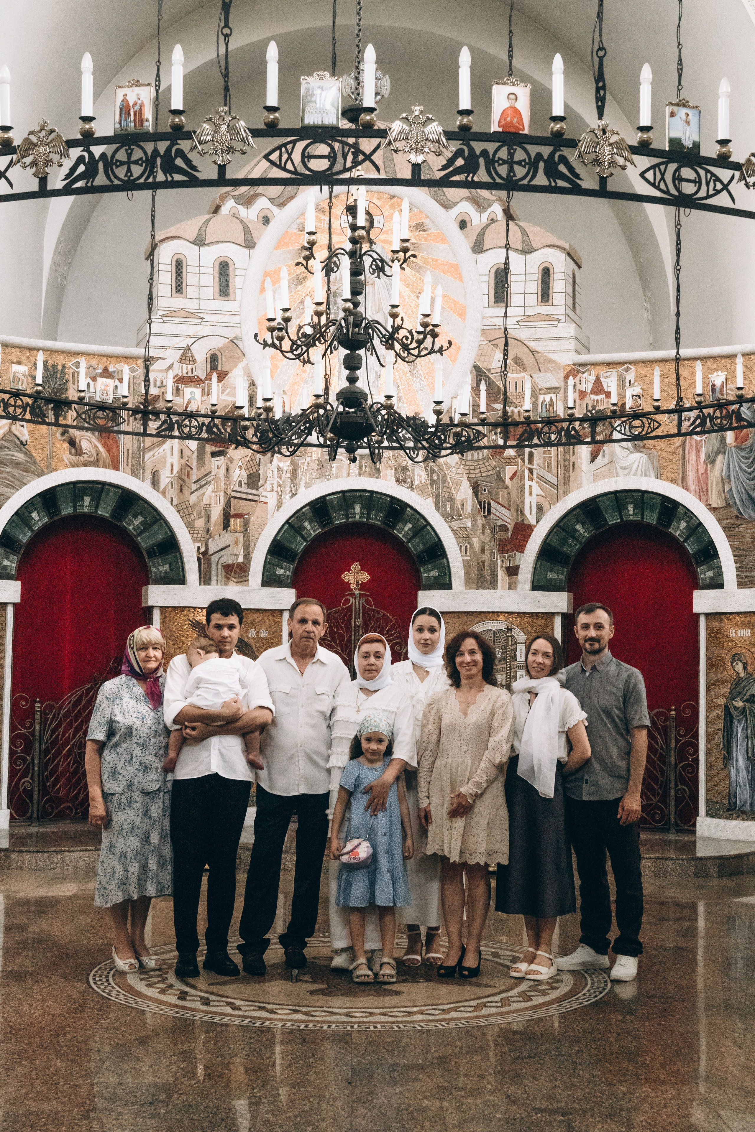 Таинство крещение в Москве. Семейный, ньюборн фотограф, фотограф на роды в Москве, Виктория Тюльдюкова