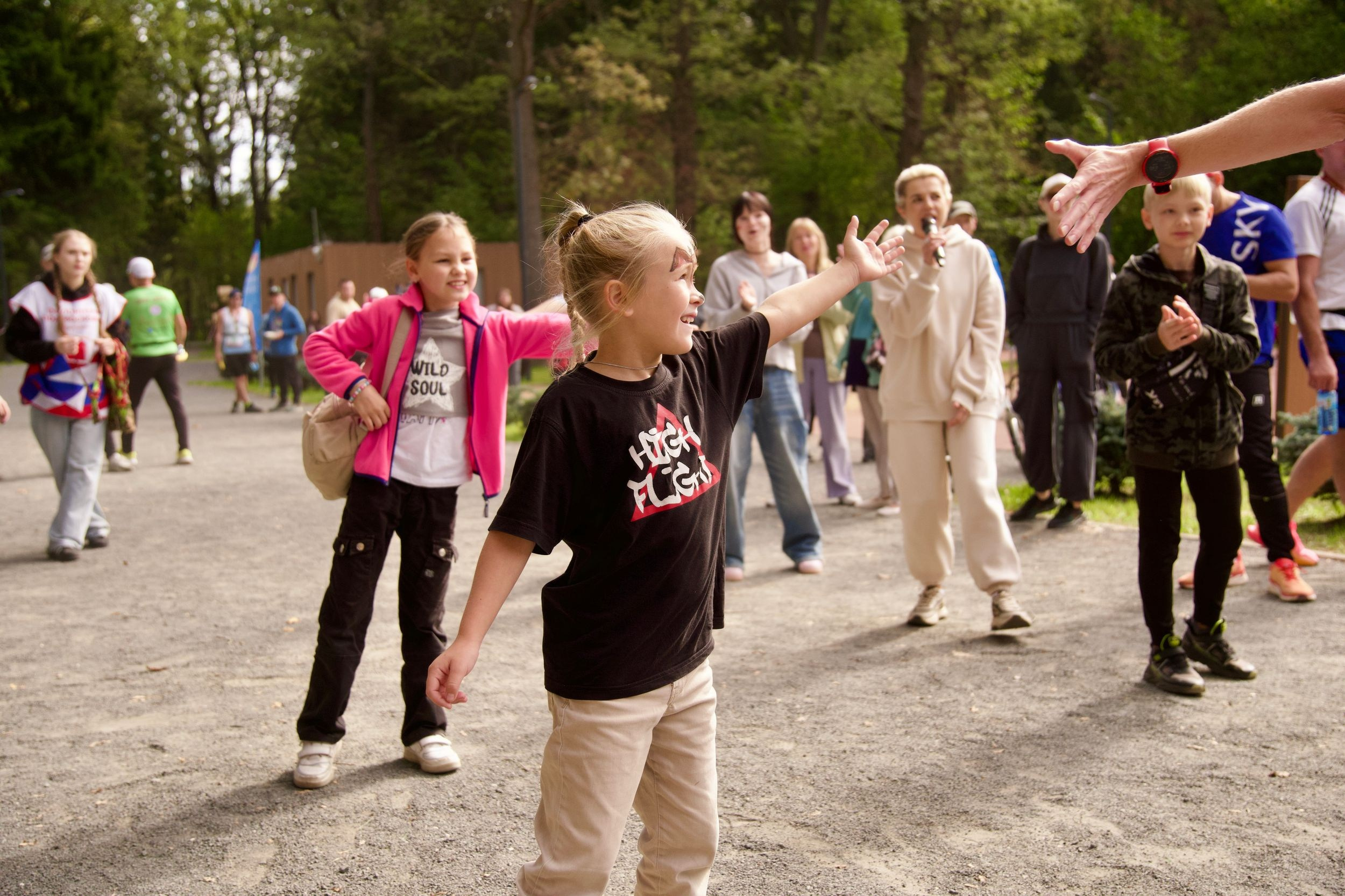 Забег в парке «Дубки». Кафе «БЕЛКА НАШЕПТАЛА». Ну оооочень концептуальное кафе