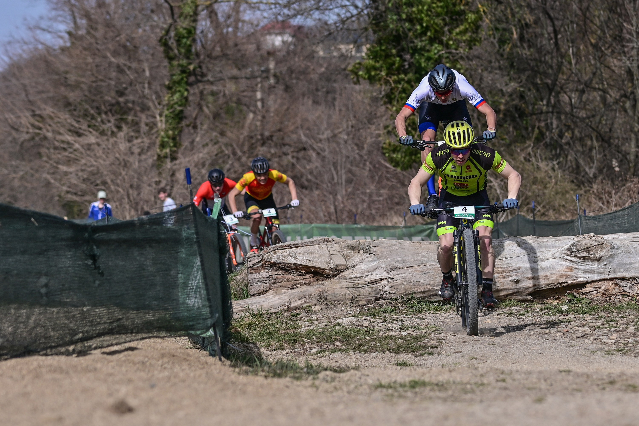 Маунтинбайк, кросс-кантри в Архипо-Осиповке 16 марта 2025. Спортивный фотограф, фотожурналист Павел Ларькин
