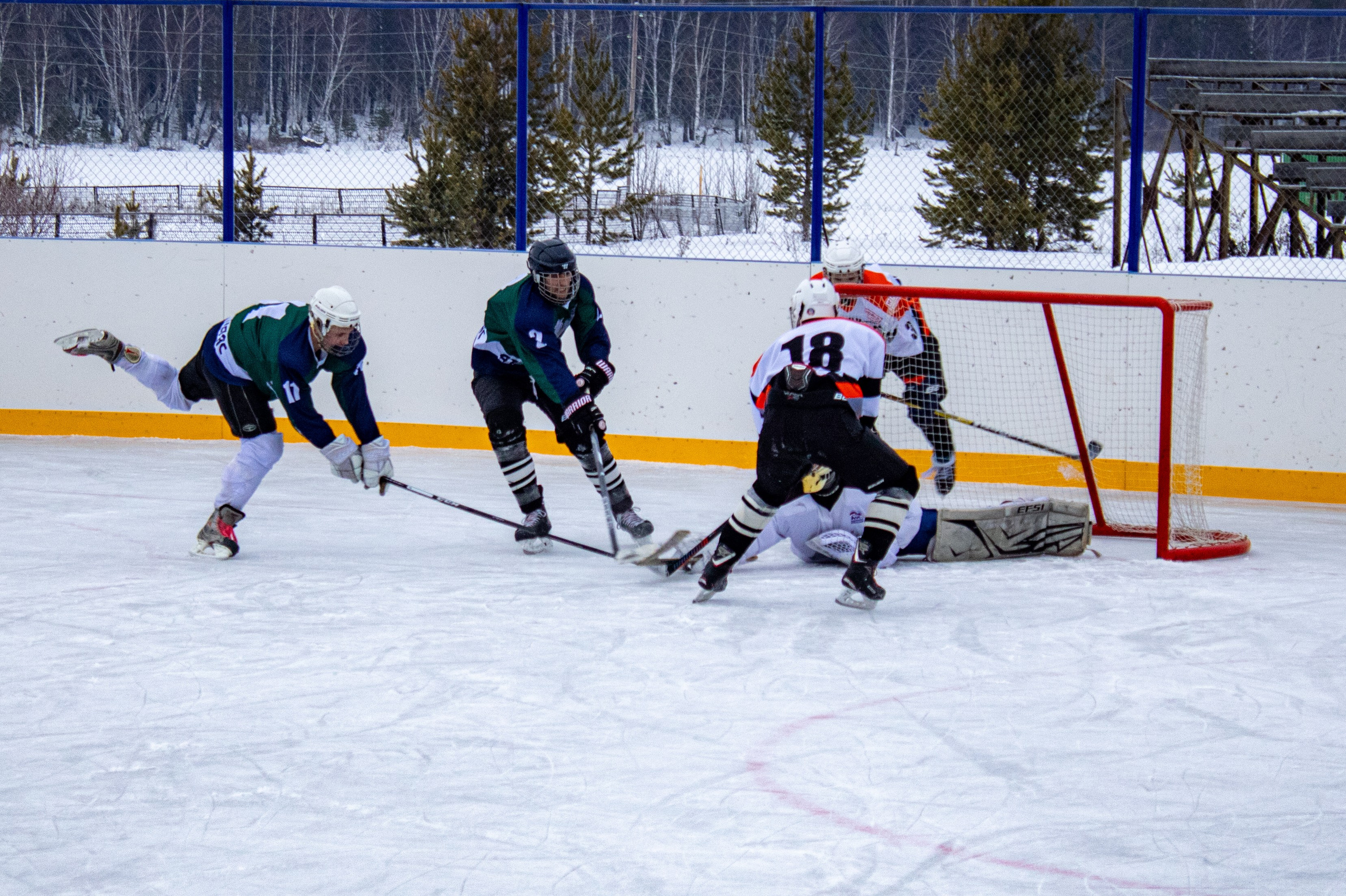Хоккей г.п Атиг-г.Нижние Серги