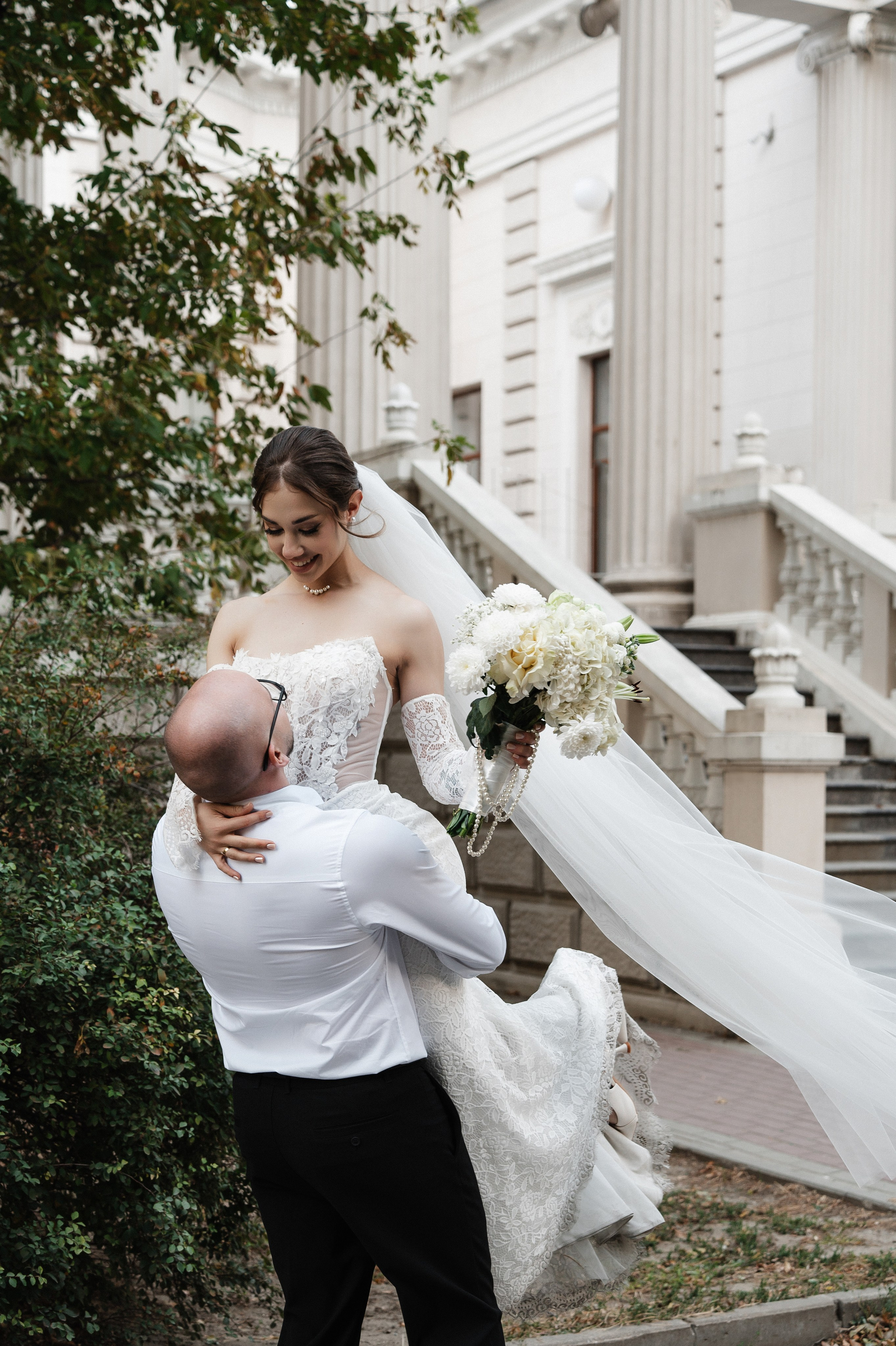 D&L ЗАГС + прогула. Фотограф Ярута Оксана / Ростов-на-Дону