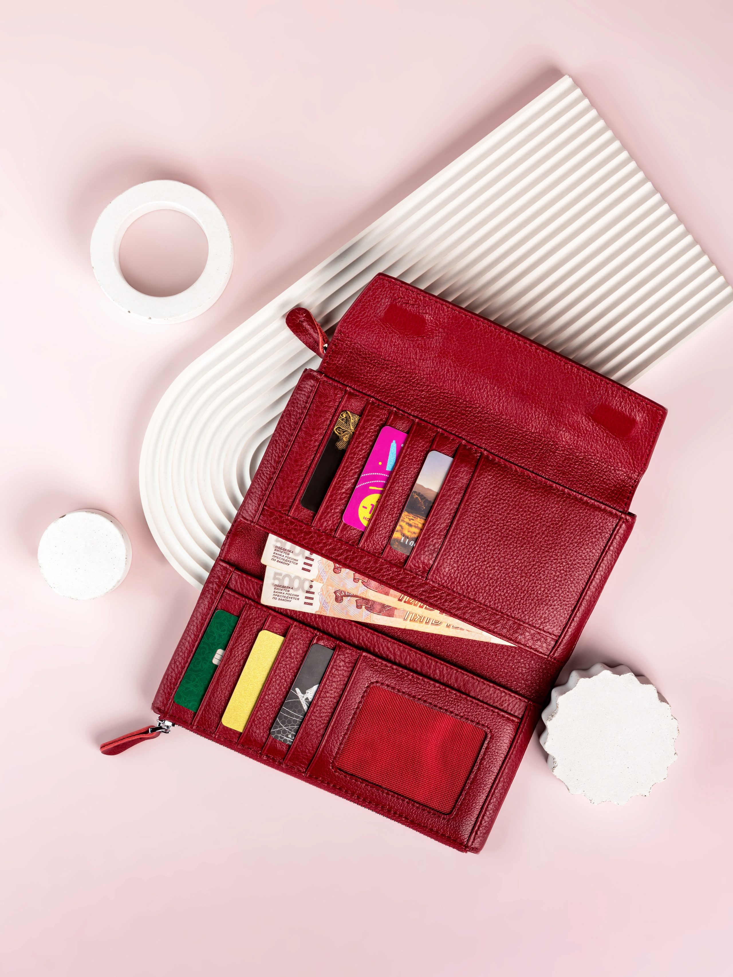 КОШЕЛЬКИ. Предметная фотосъемка в г. Москва PREDMETKASTUDIO