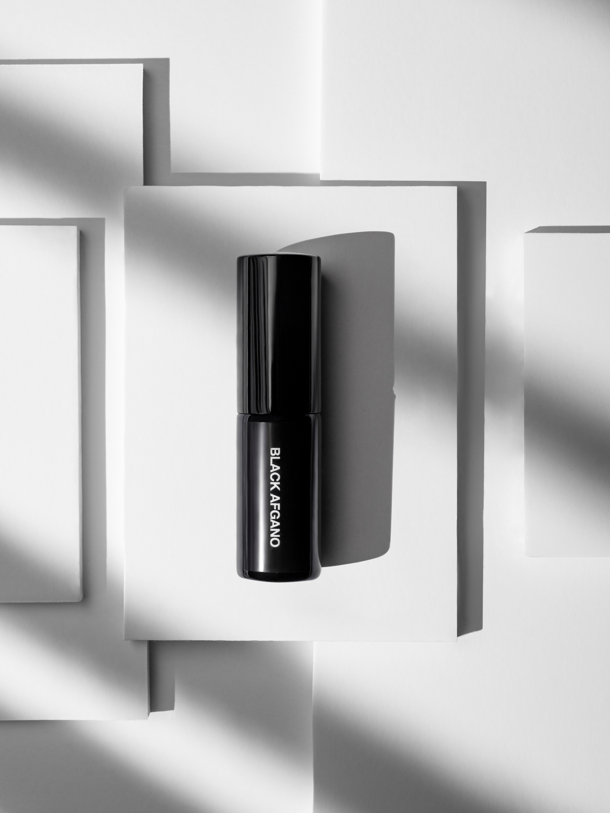 ДУХИ. Предметная фотосъемка в г. Москва PREDMETKASTUDIO