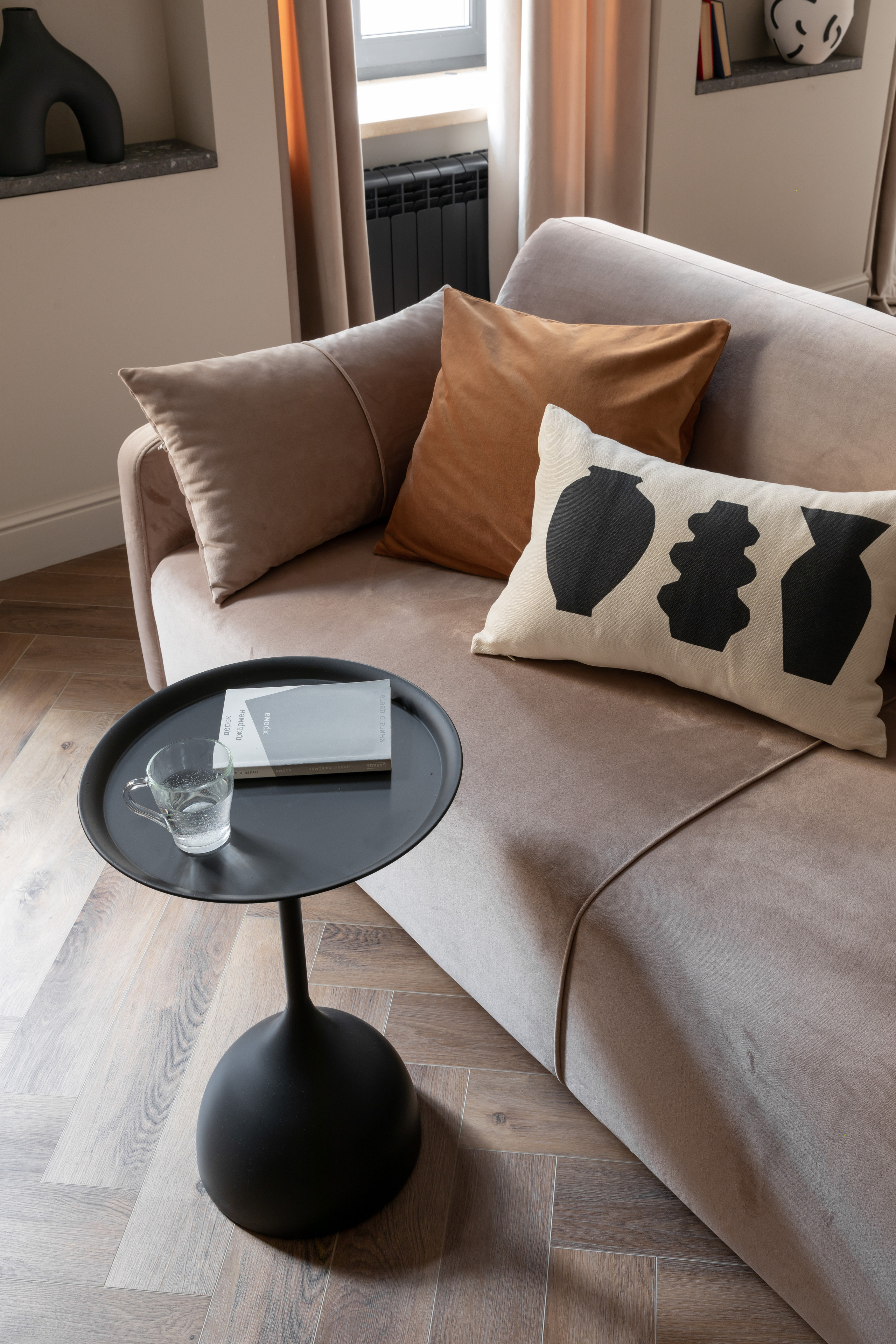 Квартира для аренды в Петербурге. Наталья Мавренкова интерьерный фотограф, декоратор в Санкт-Петербурге