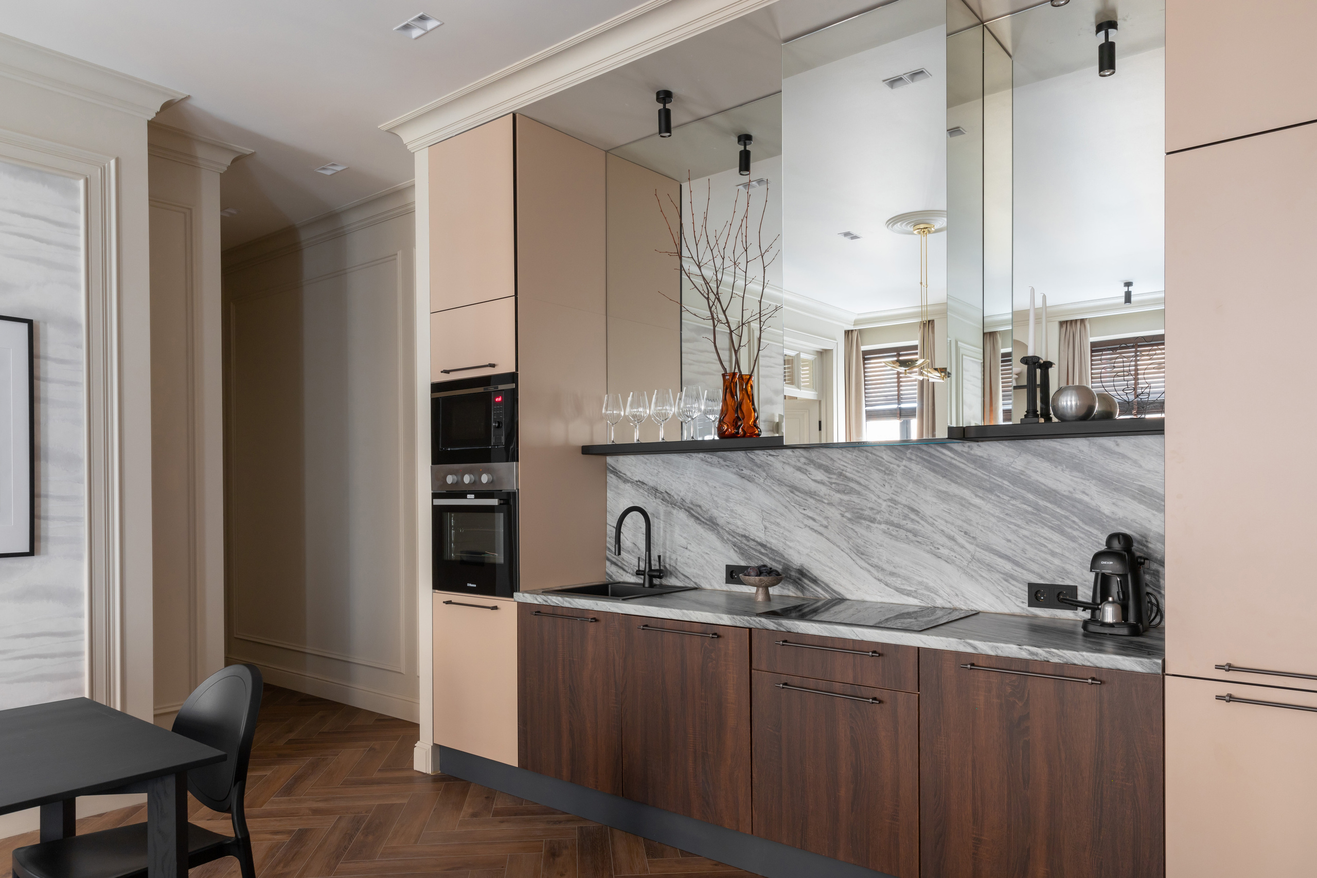 Квартира для аренды в Петербурге. Наталья Мавренкова интерьерный фотограф, декоратор в Санкт-Петербурге