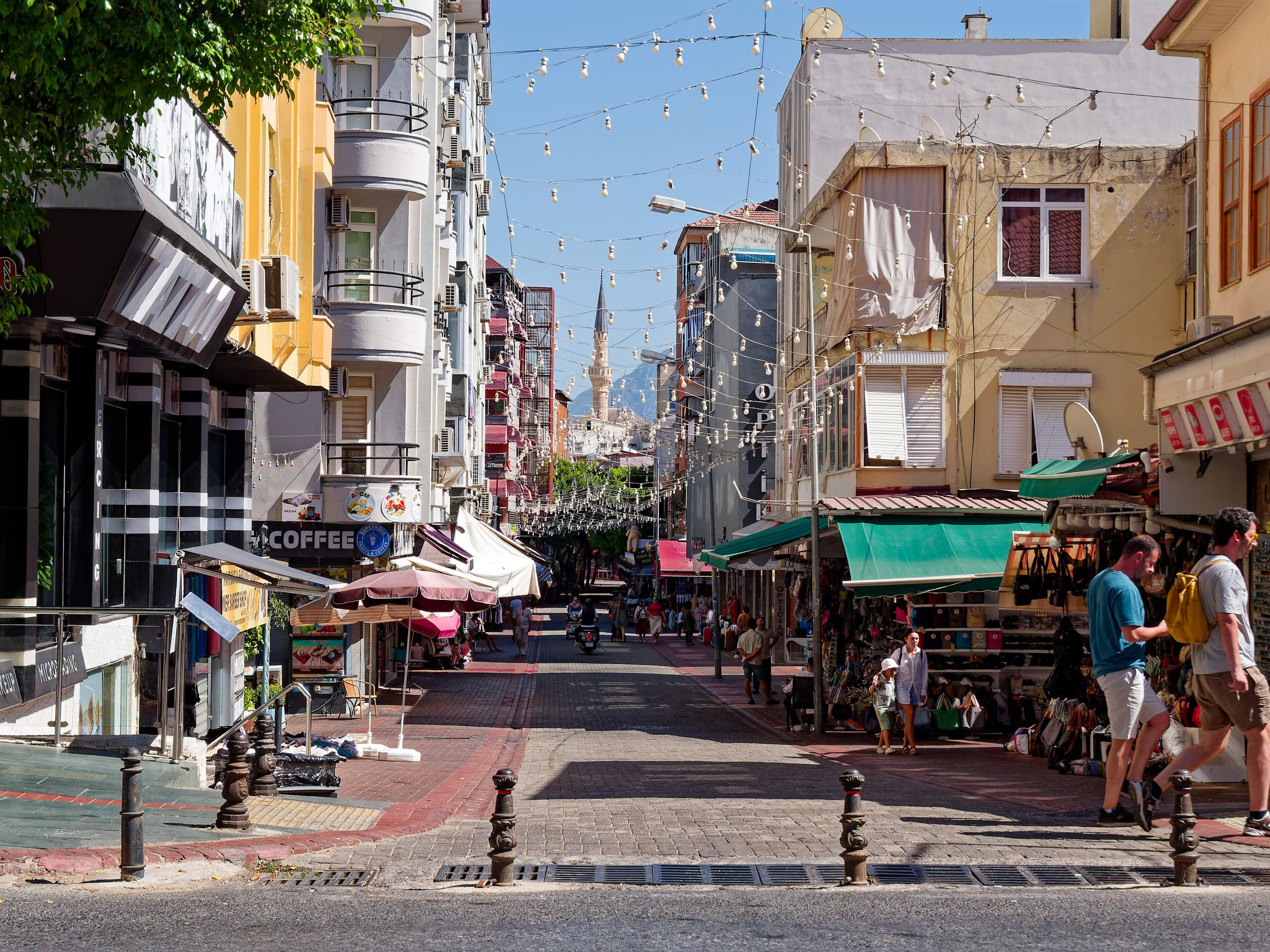 Алания 2025, город, стрит-фото. Избранные фотографии