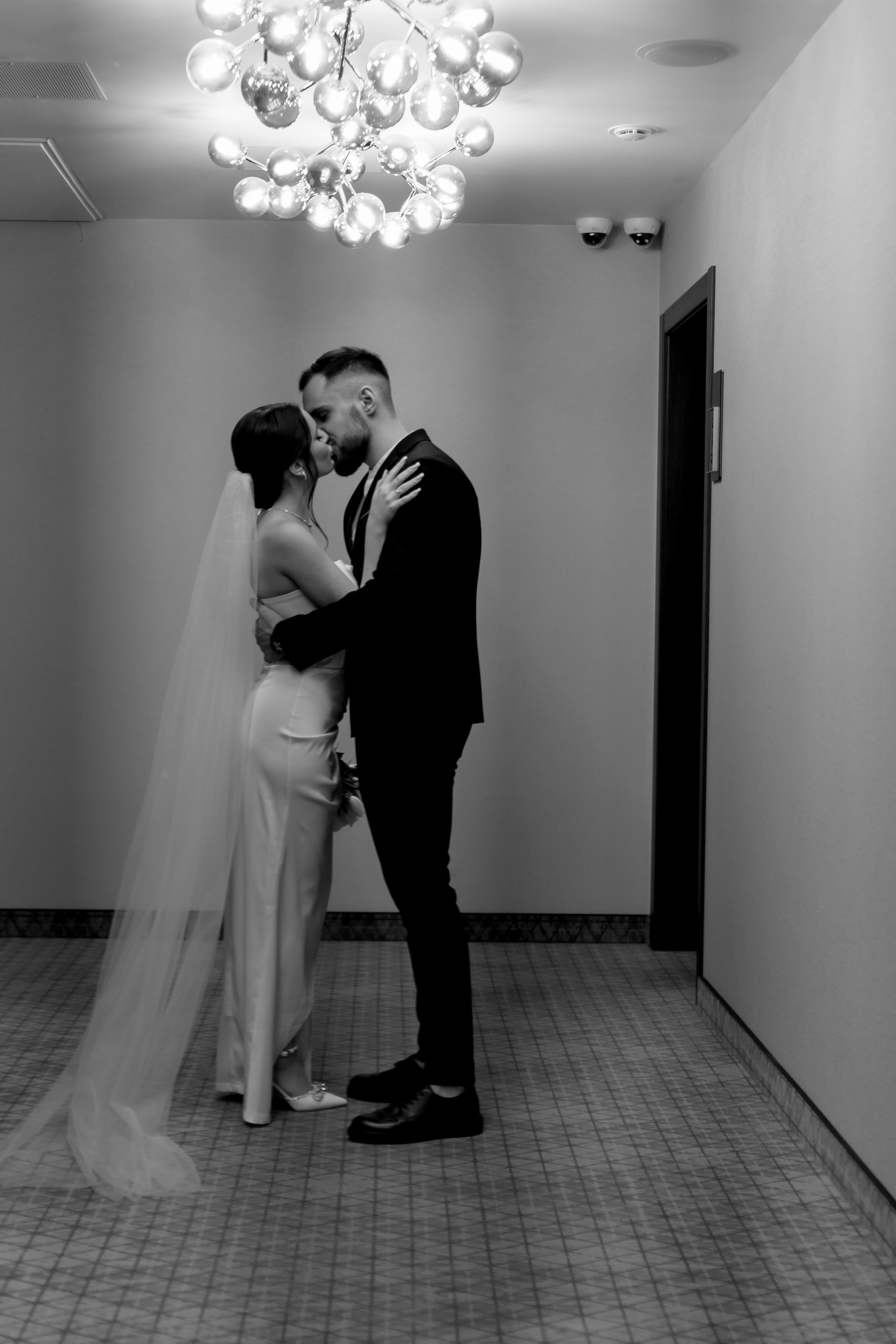 СВАДЕБНАЯ СЬЕМКА СБОРОВ ЖЕНИХА И НЕВЕСТЫ В ОТЕЛЕ И ТАКЖЕ ФОТОСЕССИИЯ В ОТЕЛЕЕ МЕГАПОЛИС БРЯНСК. Профессиональный фотограф, Санкт-Петербург — Виктория Богомолова