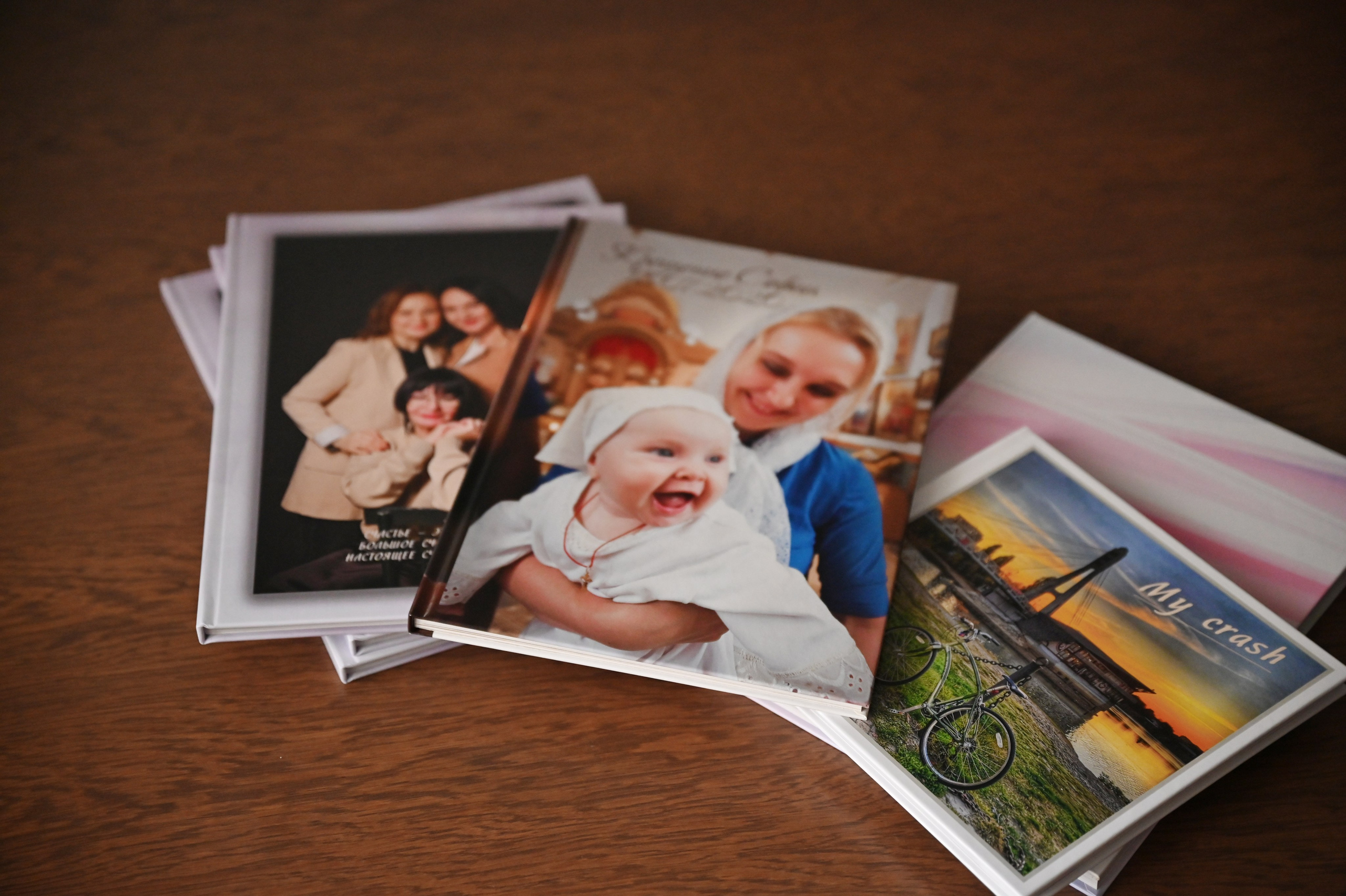 Образцы фотокниг 20 на 30 с фотообложками в Краснодаре