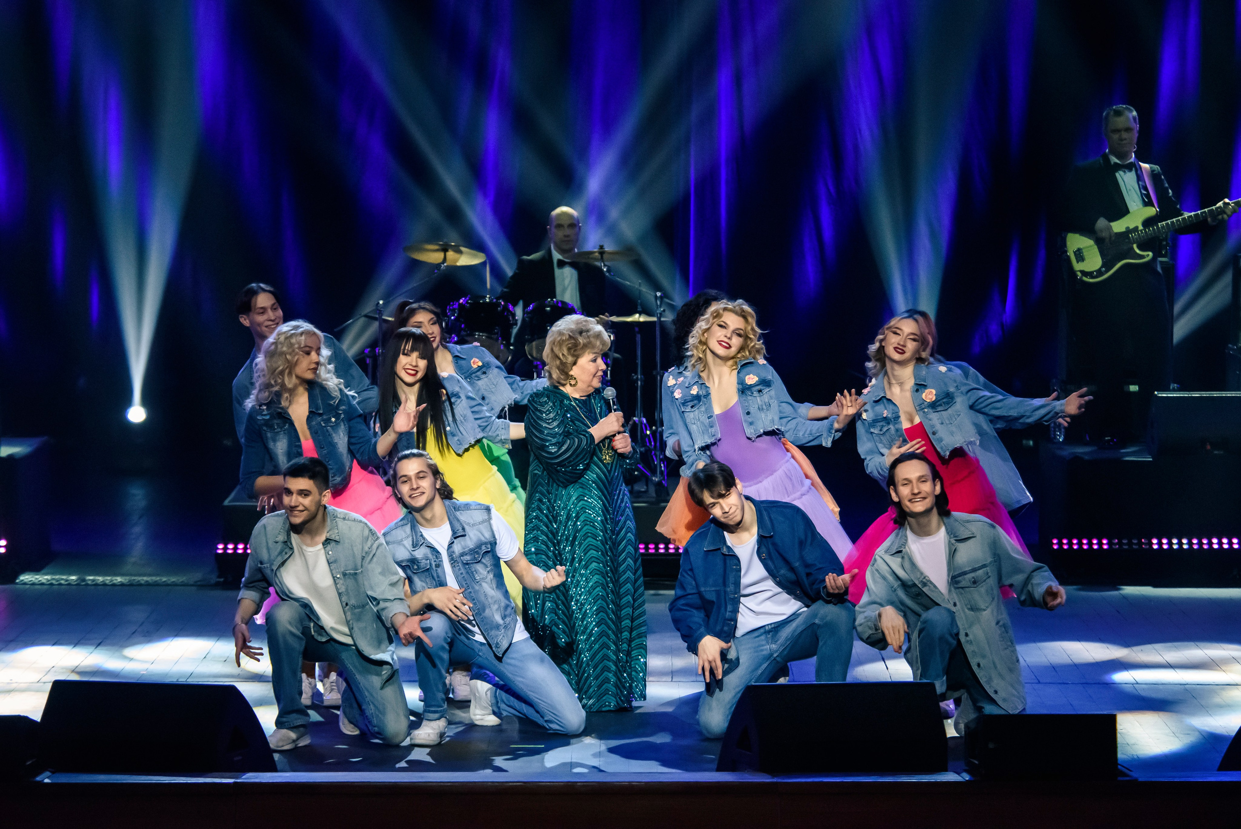 Лариса Рубальская «40 лет с песней по жизни» — Крокус Сити Холл. Бренд-фотограф для экспертов и блогеров в Москве Влада Горбовская