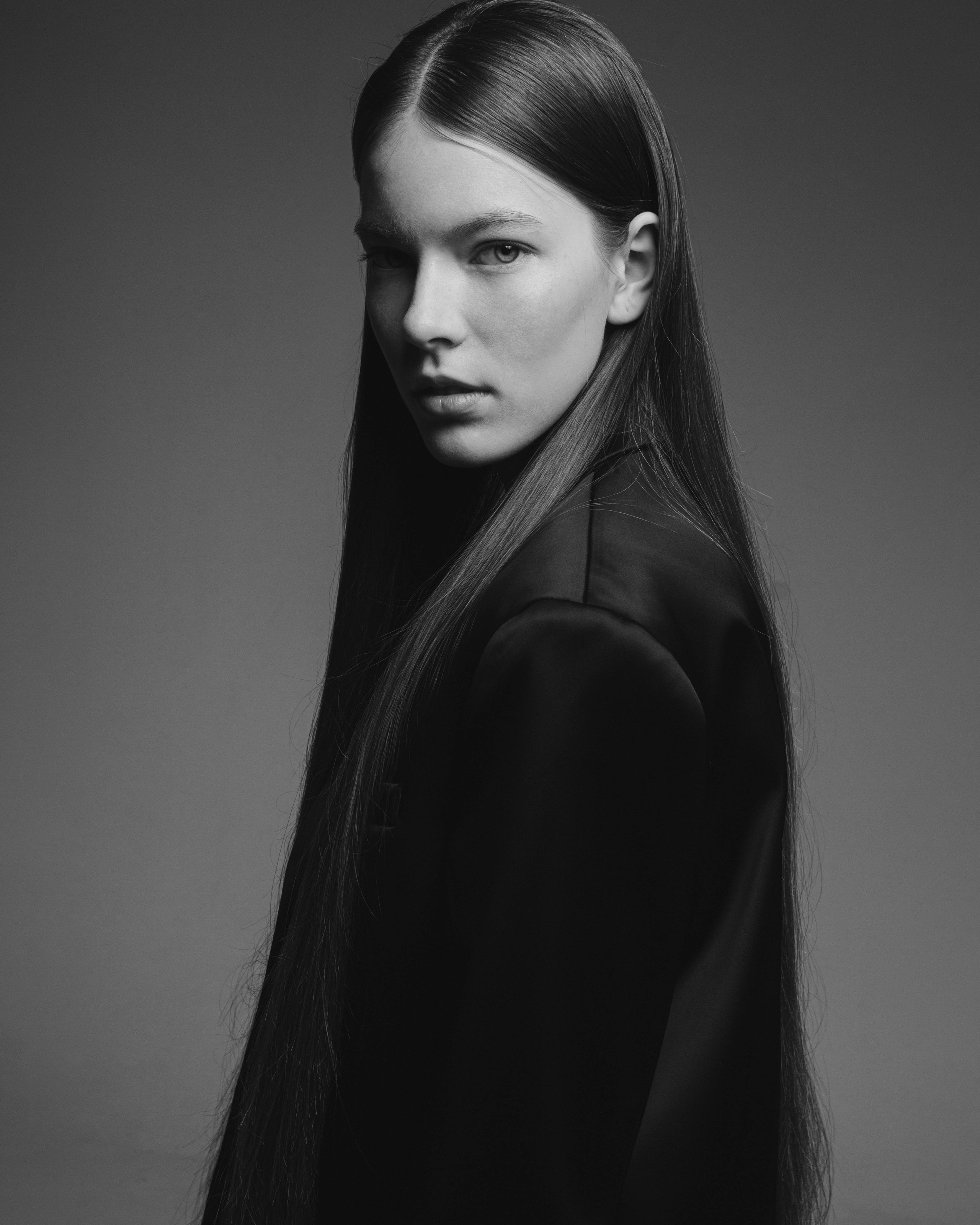 Sophia S. Modeling agency TM MODELS