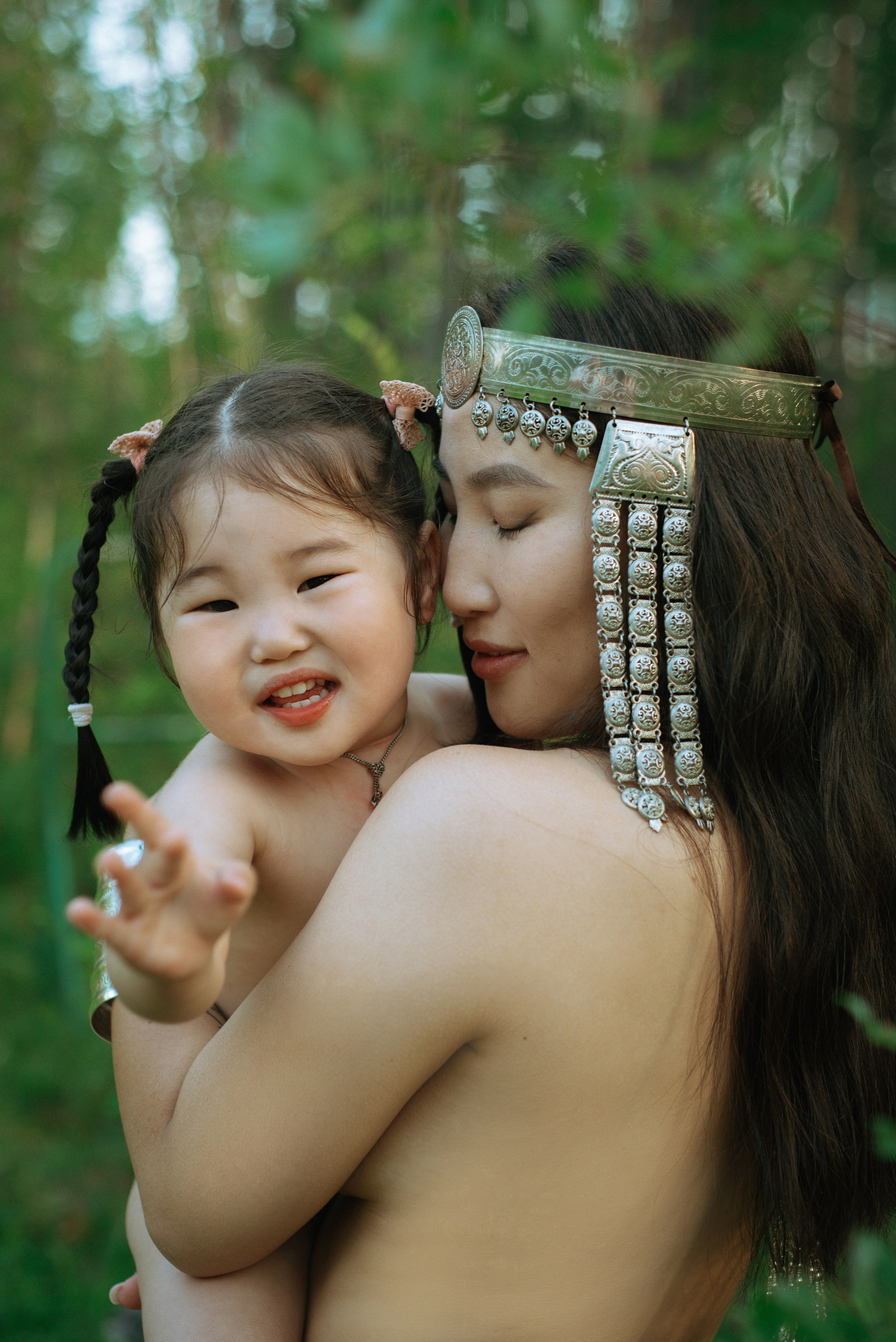 Маленькая Асель и семья. КУЛАГИНА АДЕЛЬ — ФОТОГРАФ — МИРНЫЙ — ЯКУТИЯ