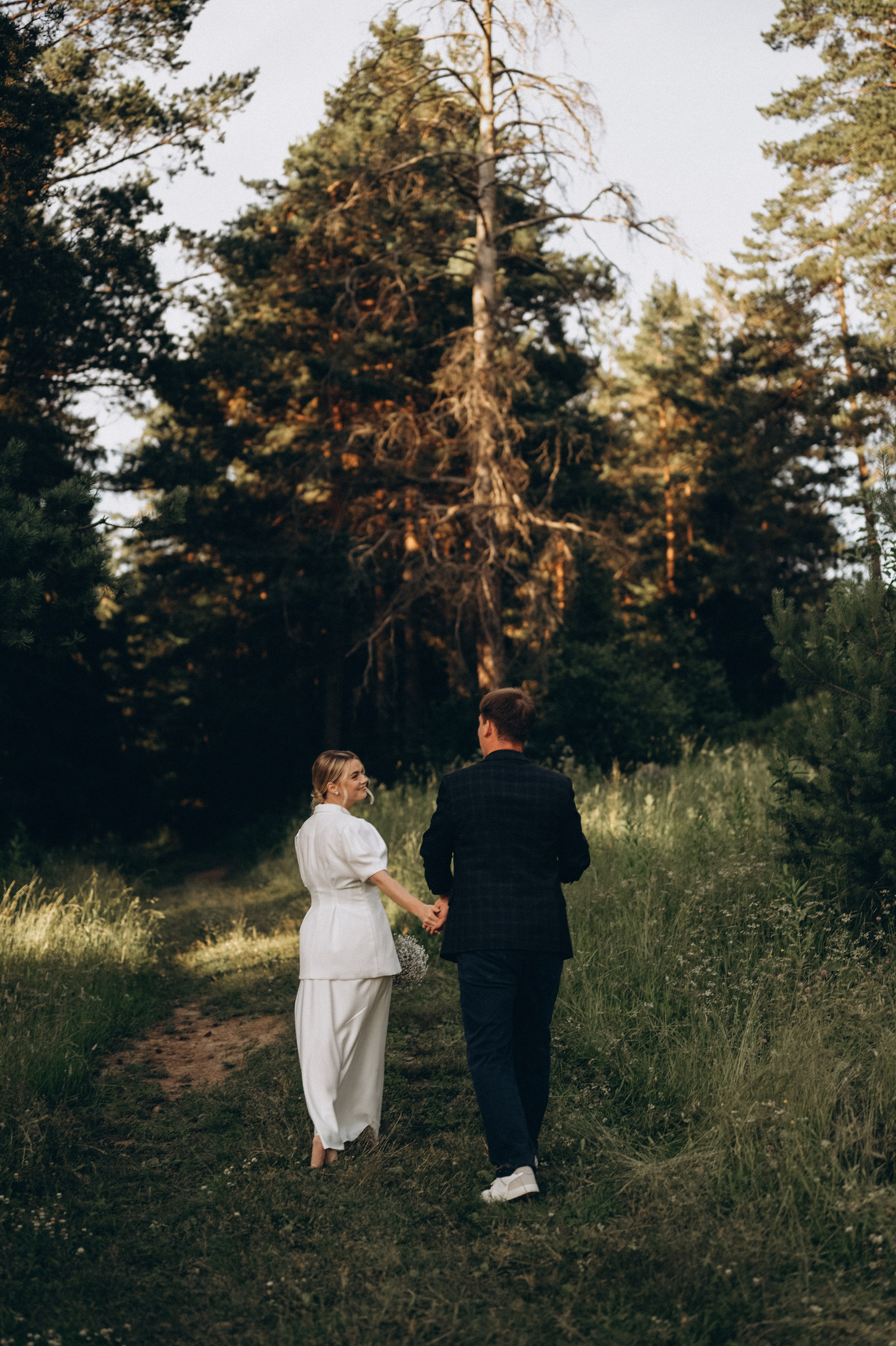 Свадьба в лесу. Семейный свадебный фотограф Екатеринбург Первоуральск Шарнина Алёна