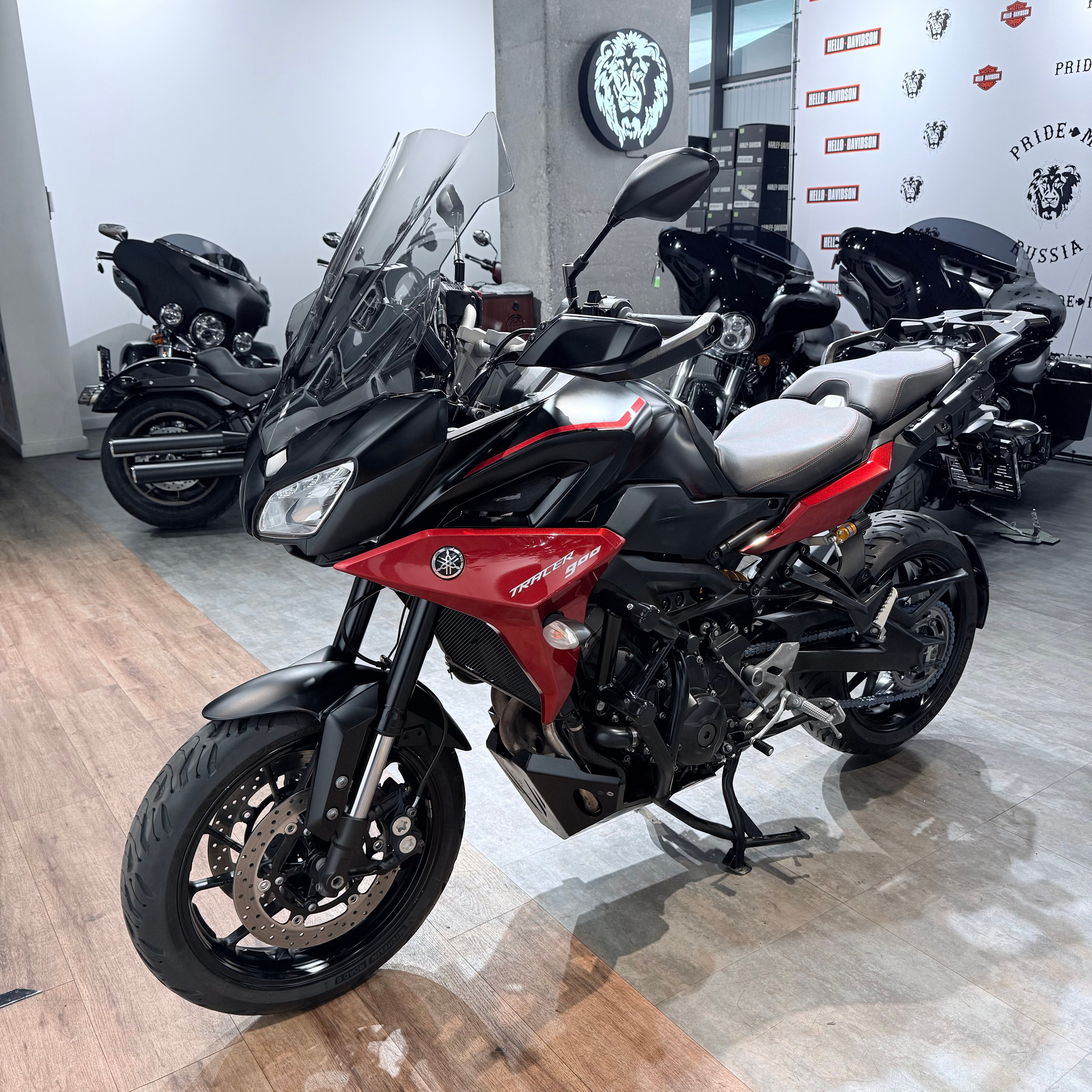 Yamaha MT-09 Tracer (FJ-09). Hello Davidson, Москва. Только хорошие мотоциклы…