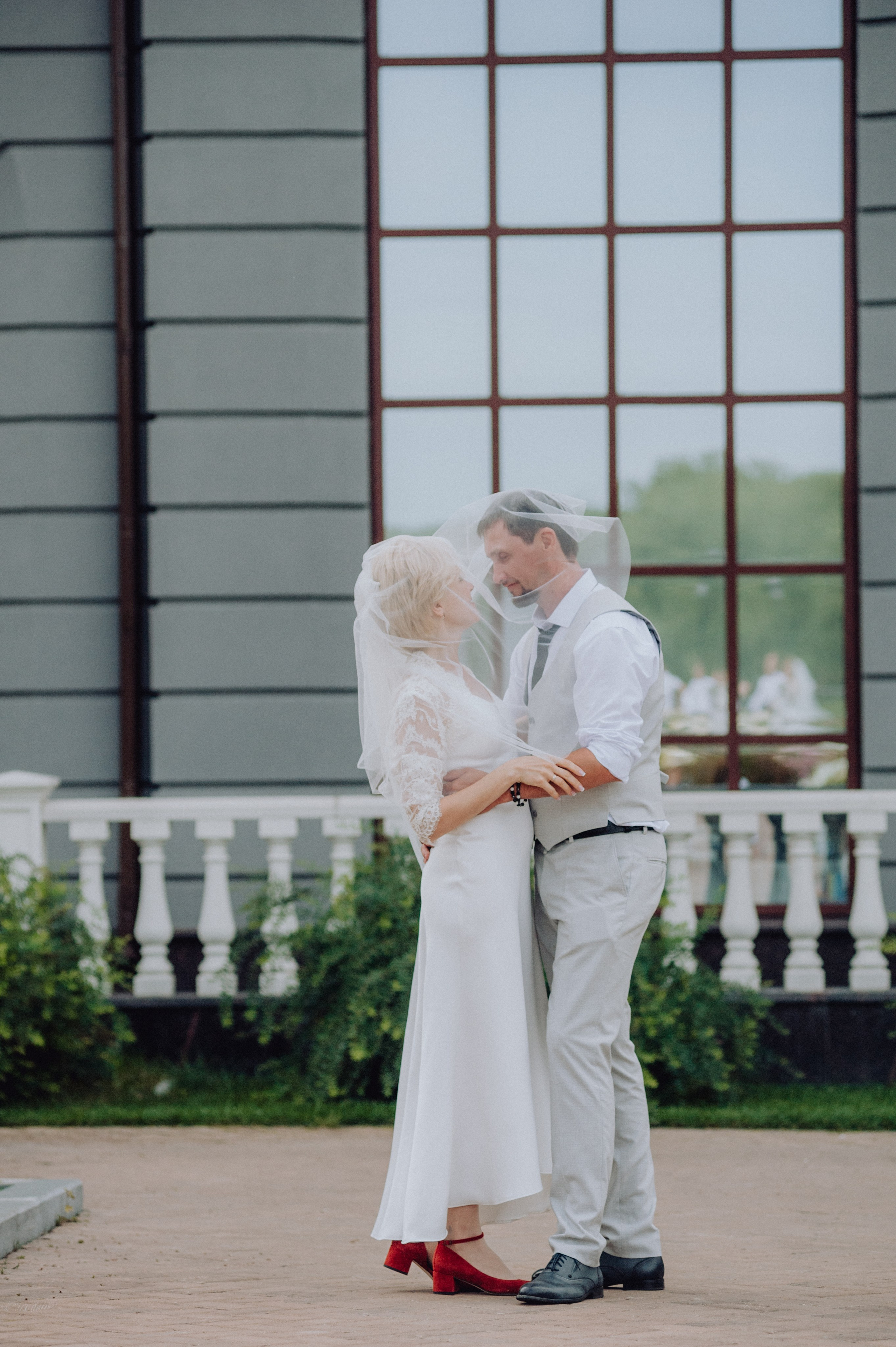 Саша и Женя. Семейный и женский фотограф, контент фотосессия в Екатеринбурге