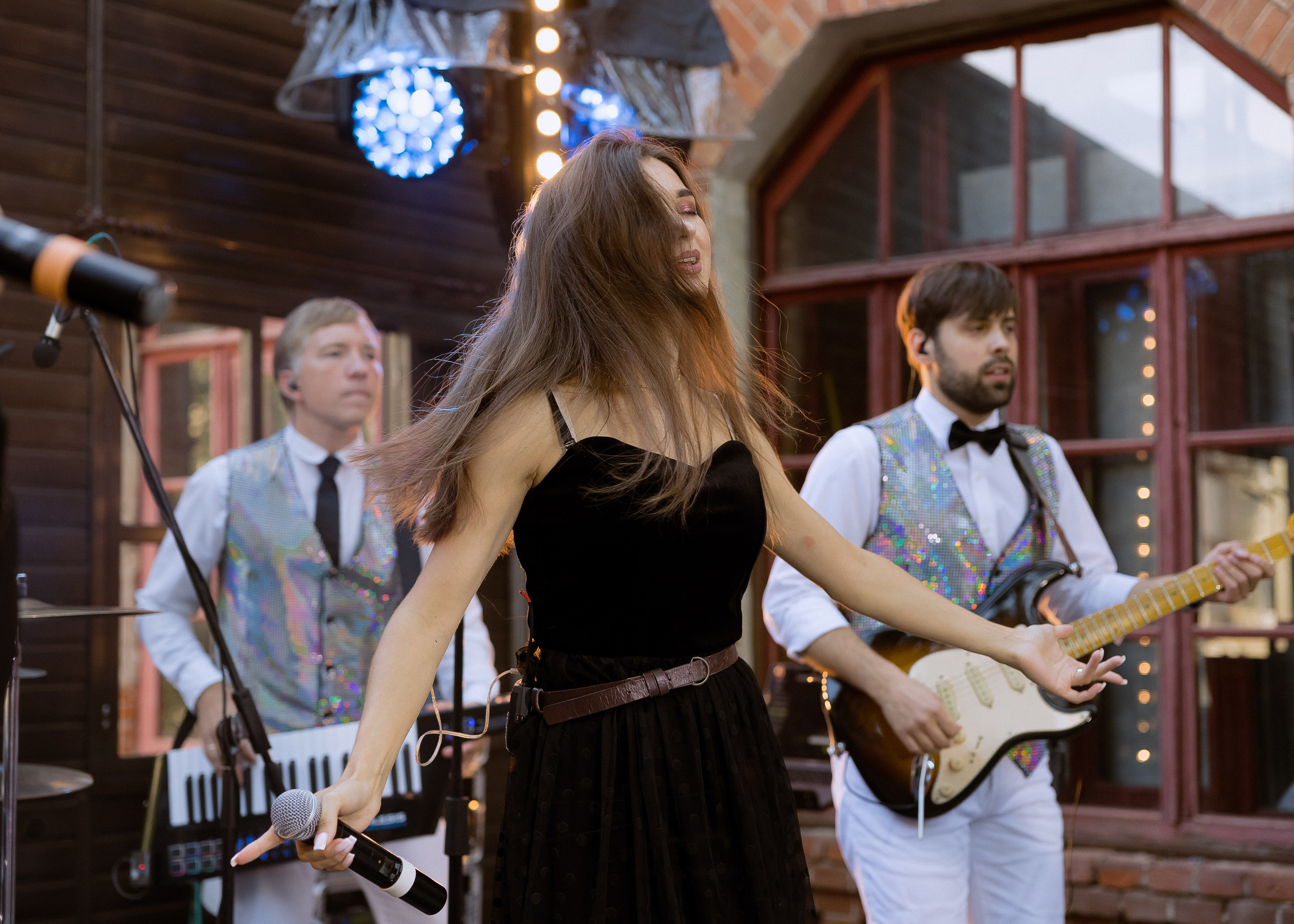 Дмитрий и Алита. Фотограф Эмиль Исякаев