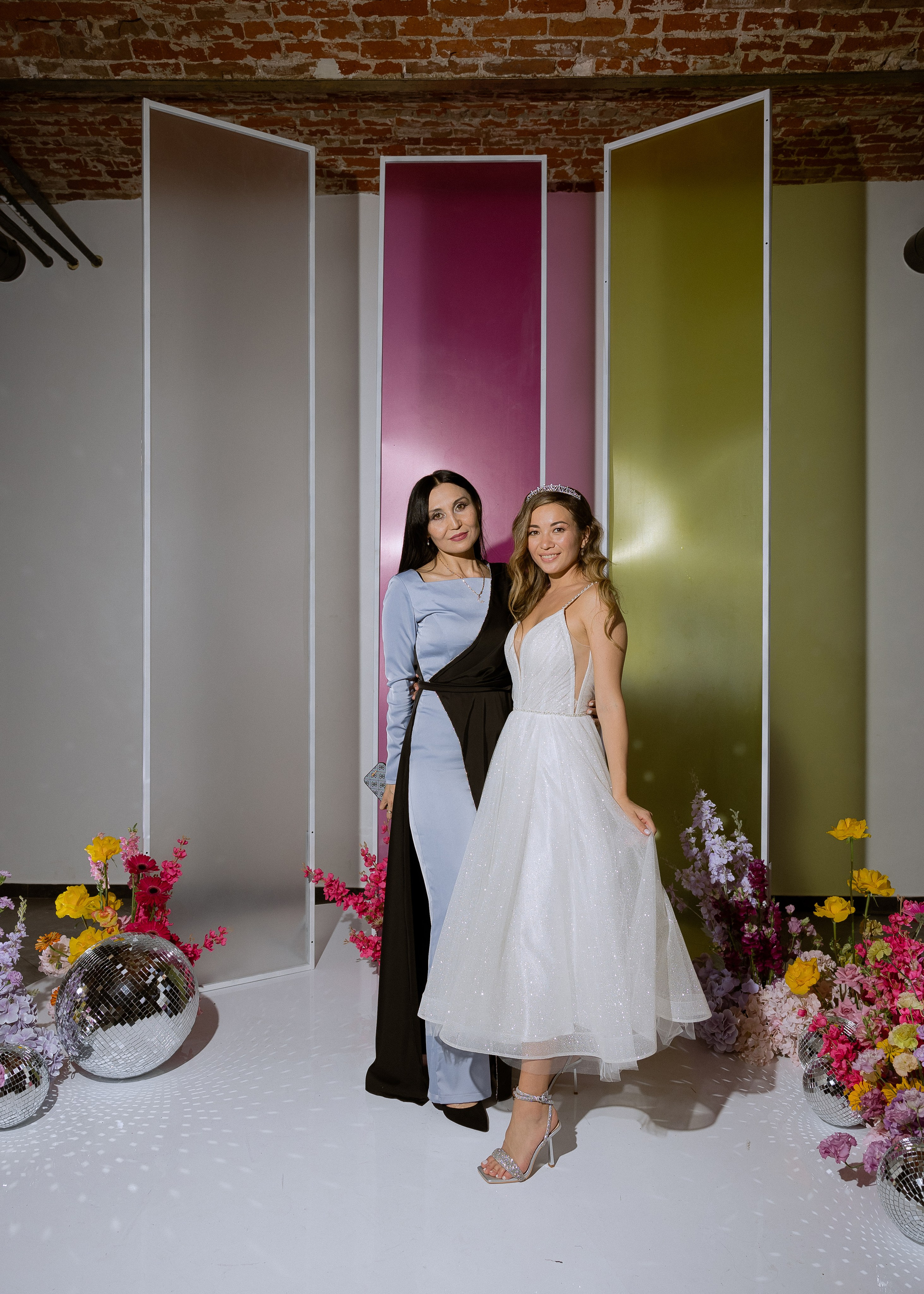 Дмитрий и Алита. Фотограф Эмиль Исякаев