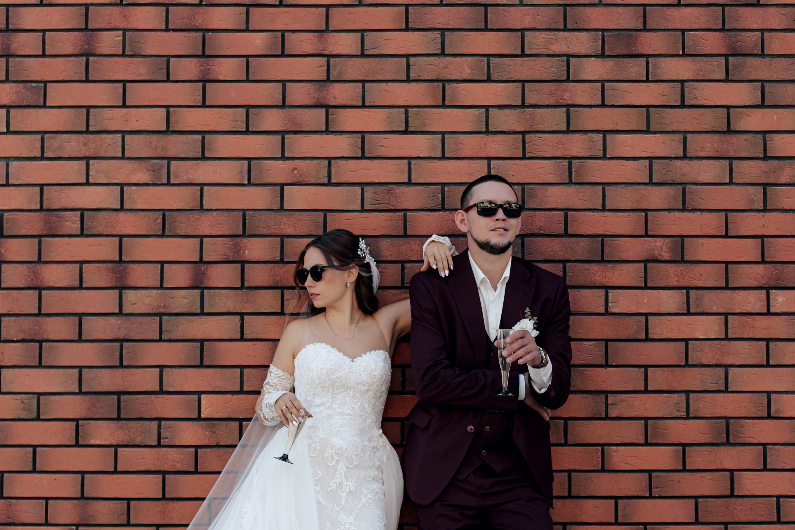 Верхняя Пышма аллея у загса. Свадебный и семейный фотограф Екатеринбург Настя Саедгалина