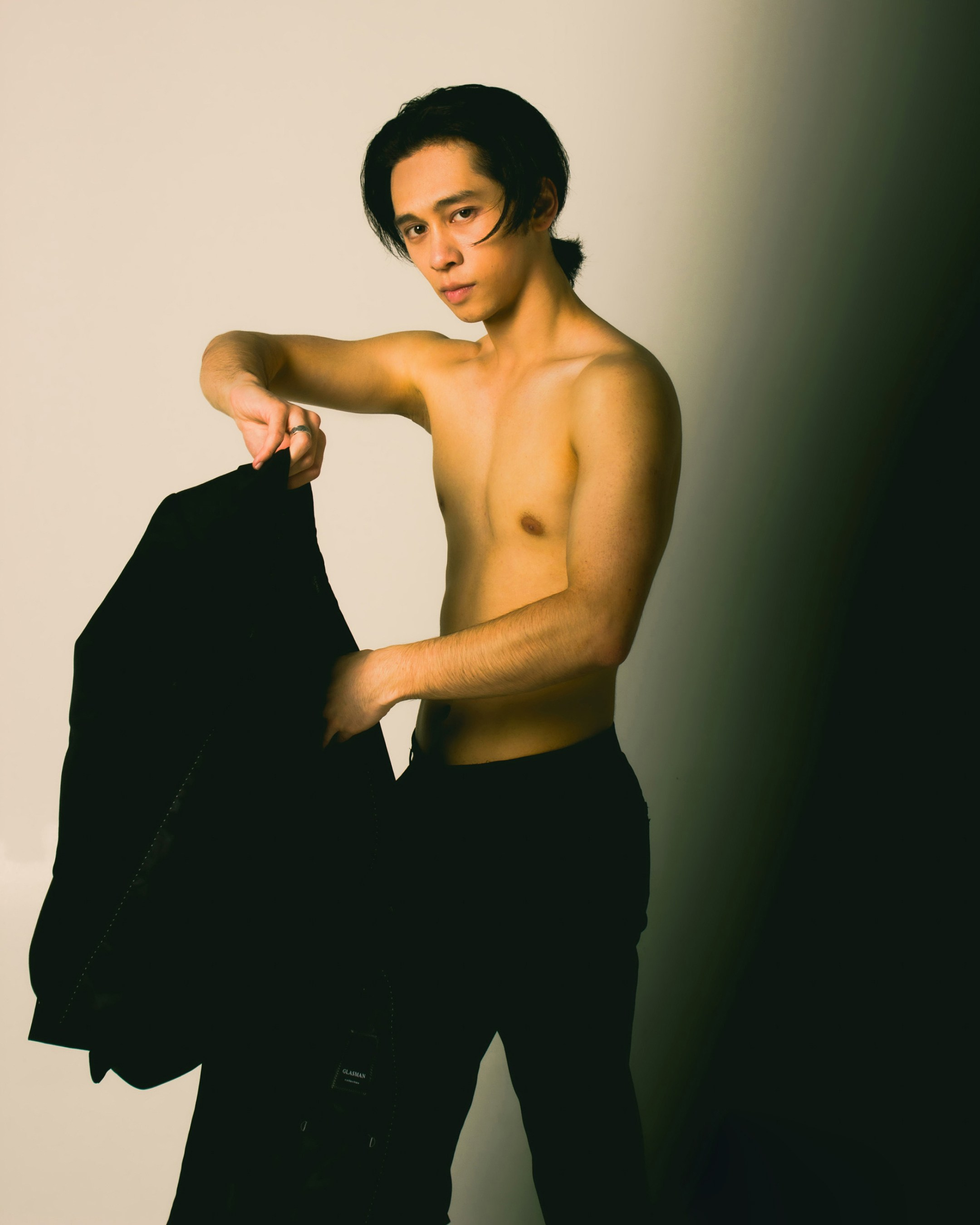 Денис. Профессиональная студийная фотосъёмка | портрет, арт | Виталий Горбачёв