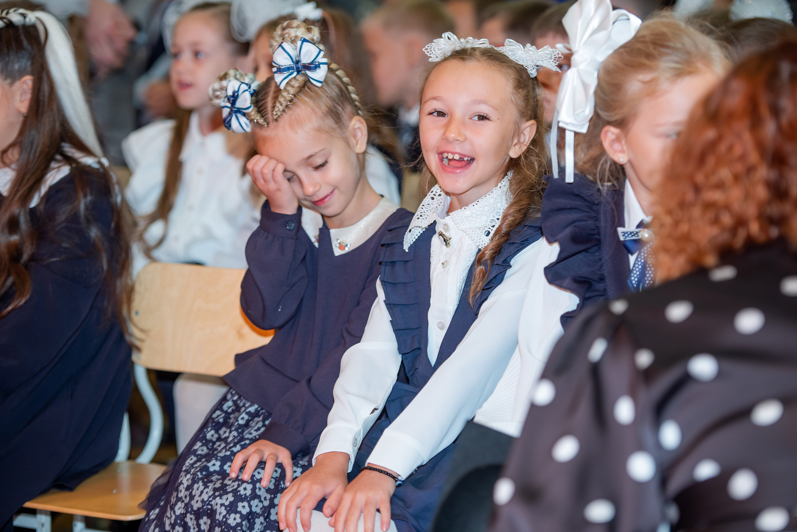 1 сентября «Новая школа». Выпускные альбомы в Севастополе, Крыму и Екатеринбурге