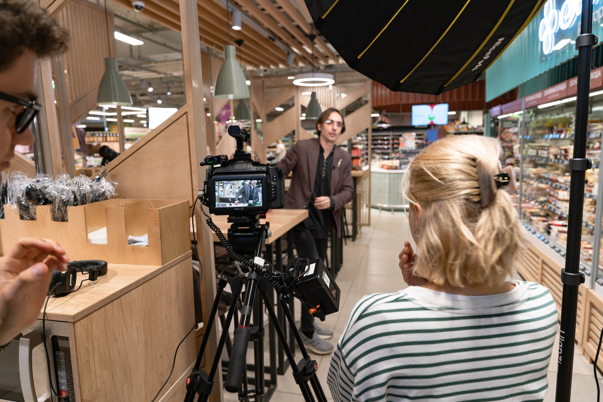 Съемка рекламы сети магазинов Перекресток. Репортажный Фотограф Александр Казин