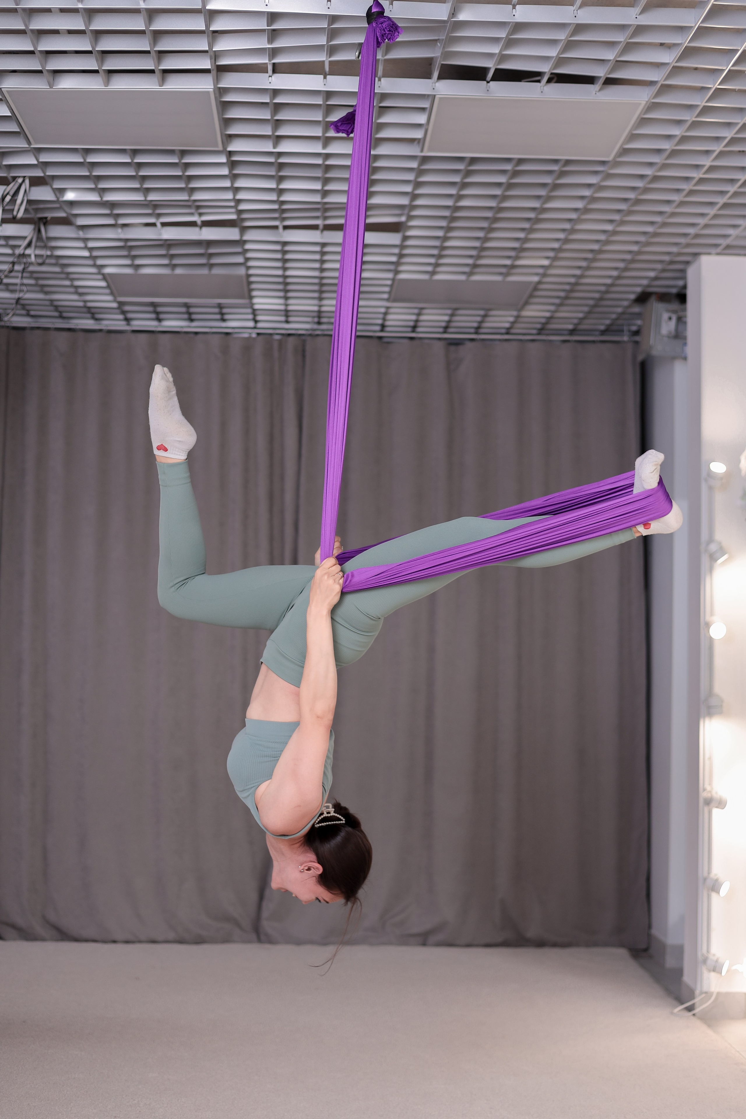 Арт-терапия + аэройога. Фотограф Надршина Лилия