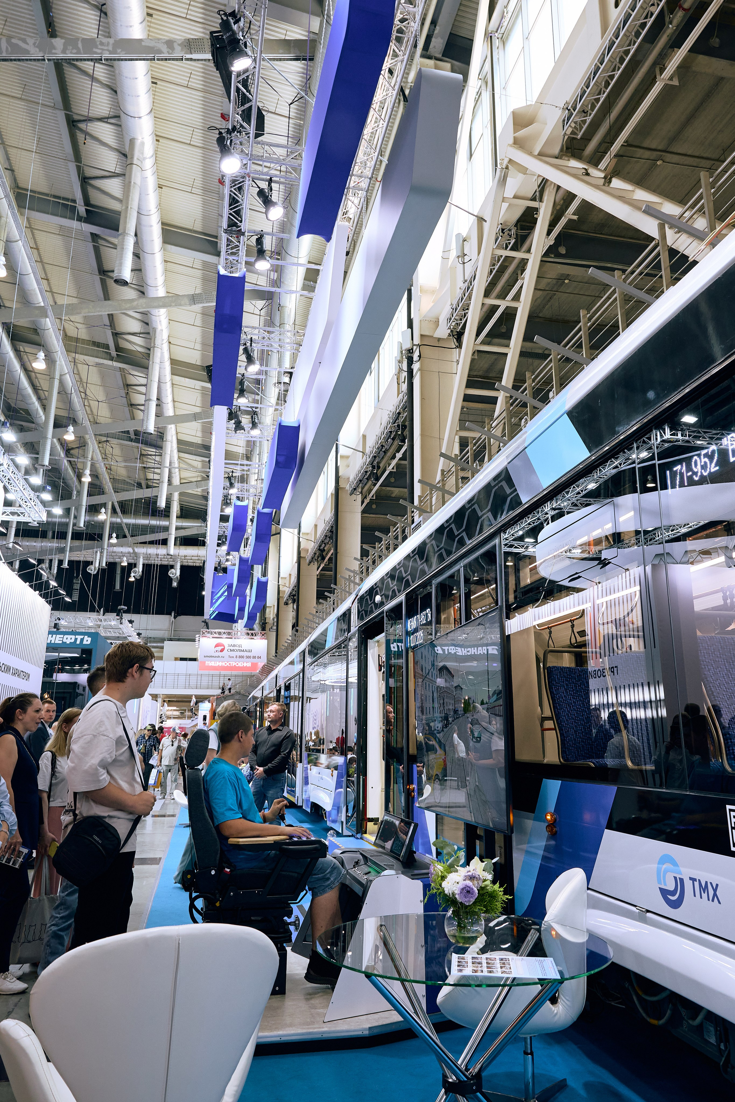 Иннопром-2025. Предметный и репортажный фотограф Алексей Кротов