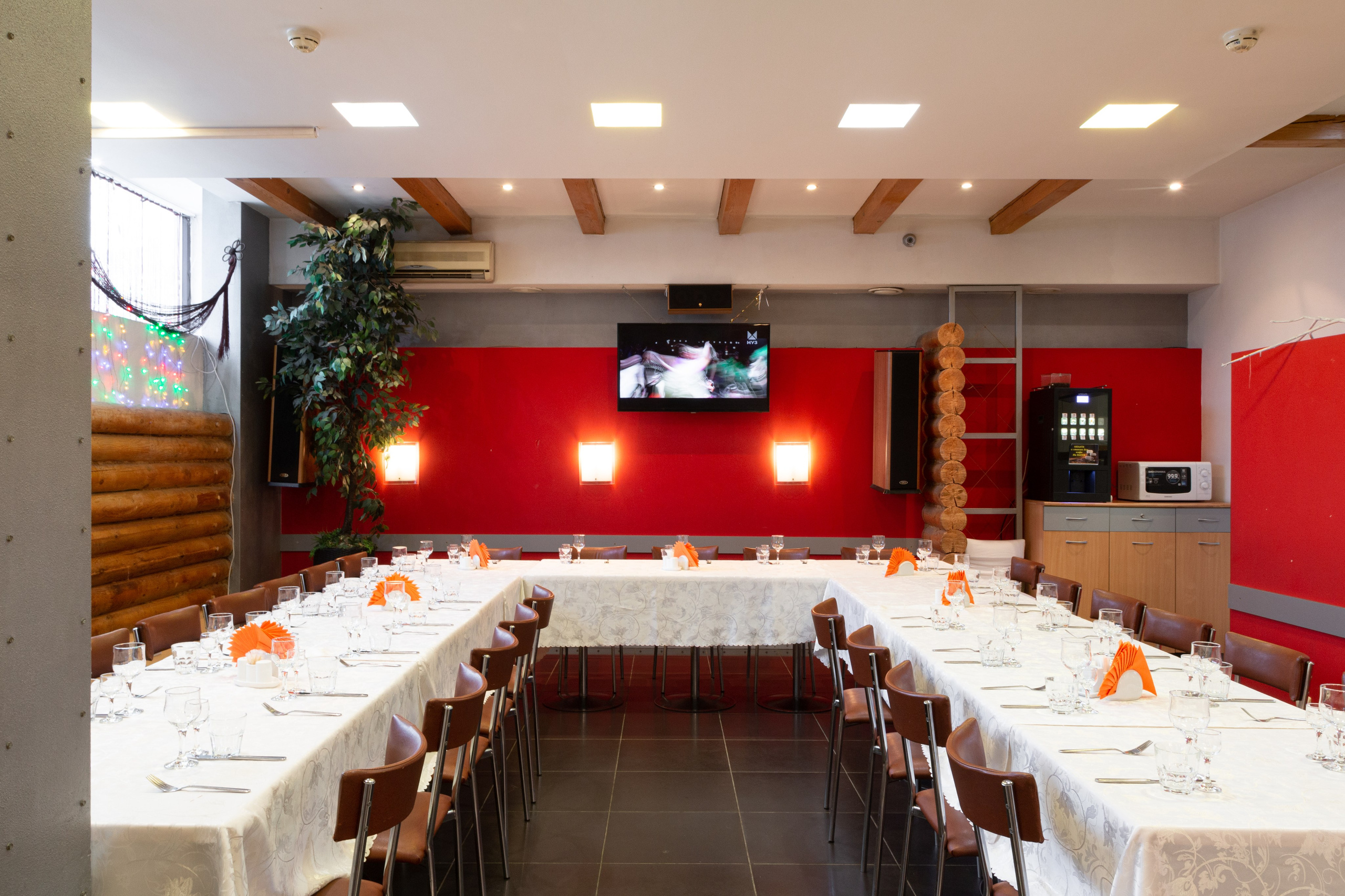 Интерьерная съёмка для кафе и ресторанов. Предметный и репортажный фотограф Алексей Кротов