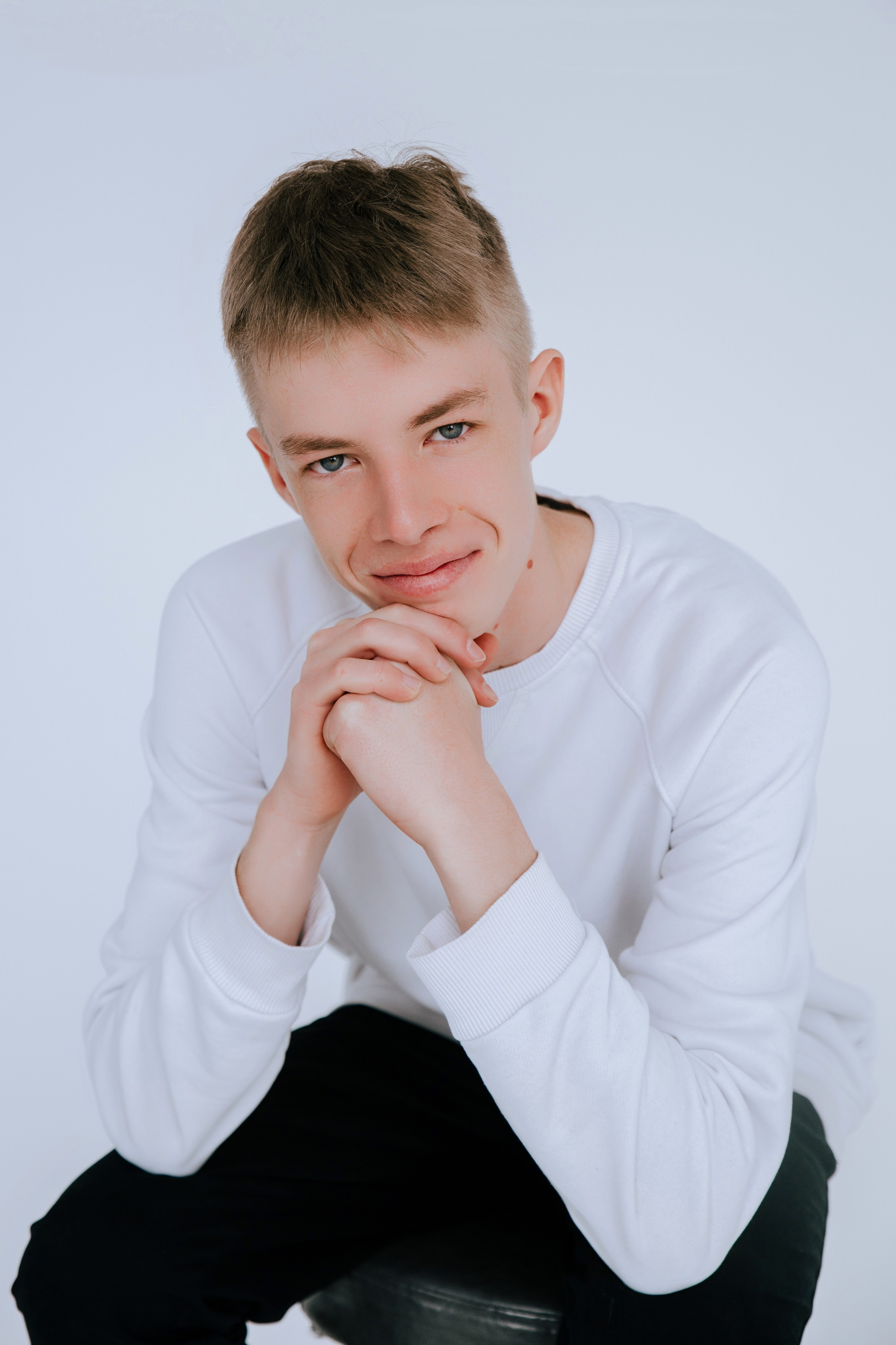 11А — школа № 17 Выпуск 2024. Фотограф Ярмишко Дарья. Выпускные фотокниги