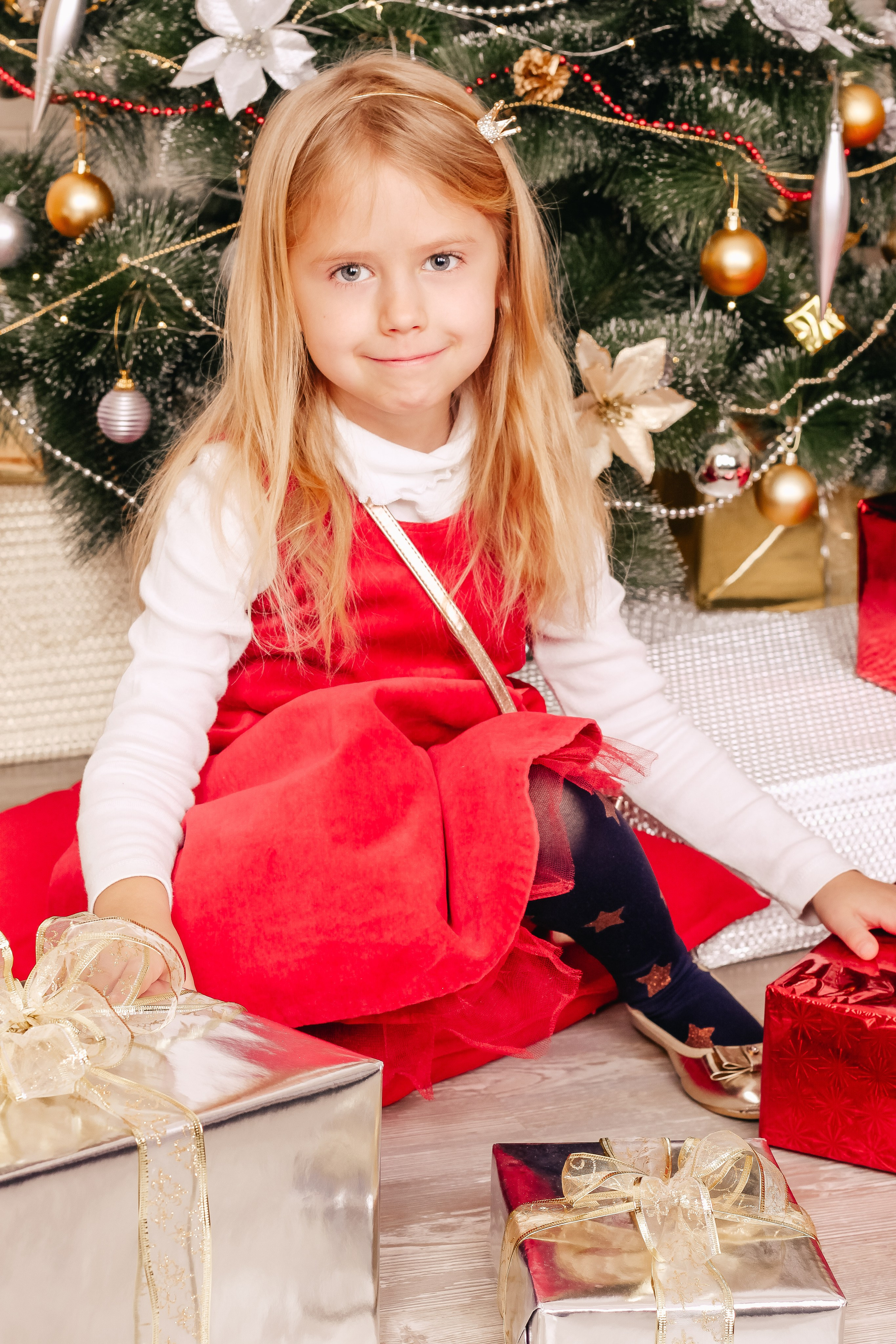 Полина, Глеб, Таисия. Главная