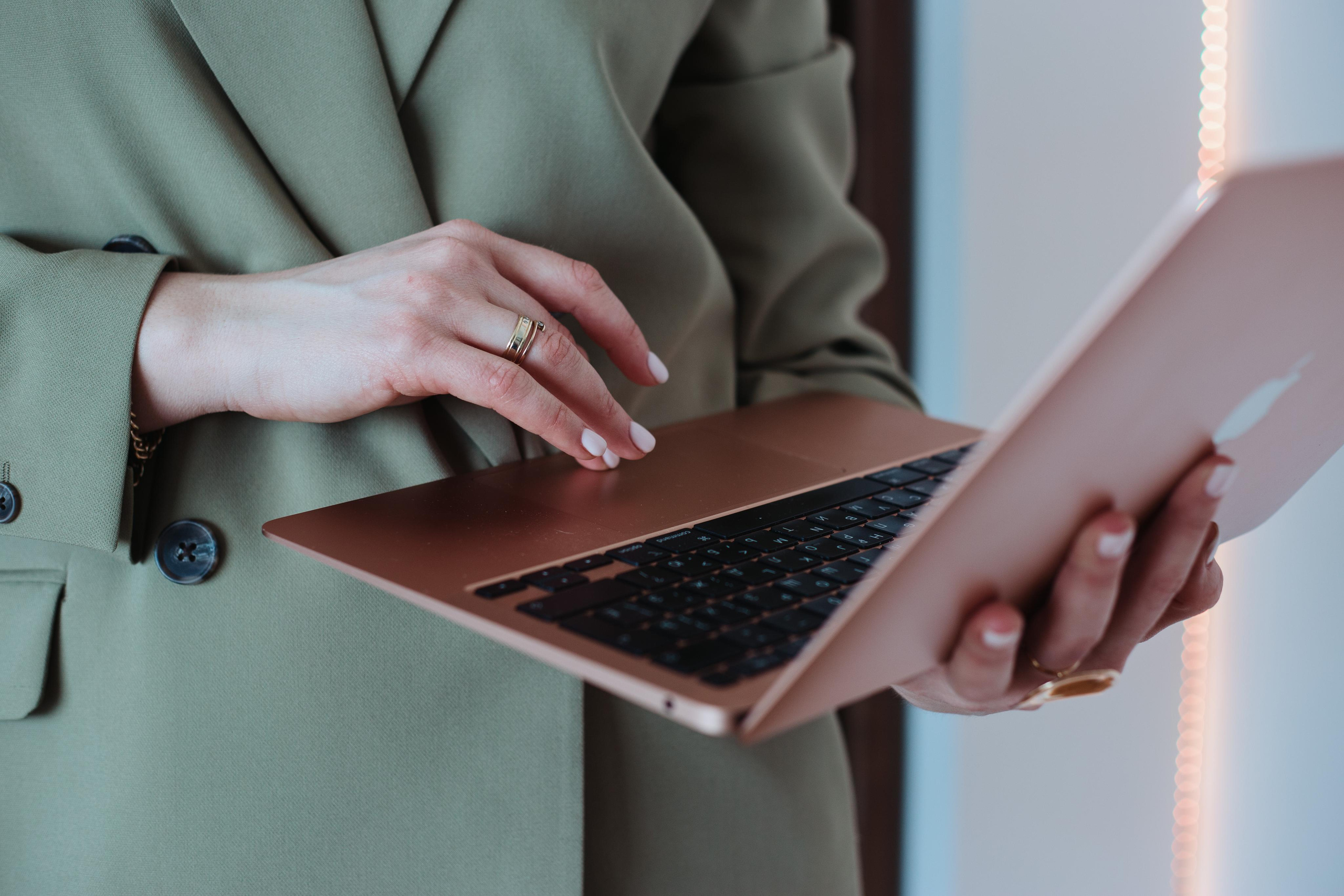 Контент-фото