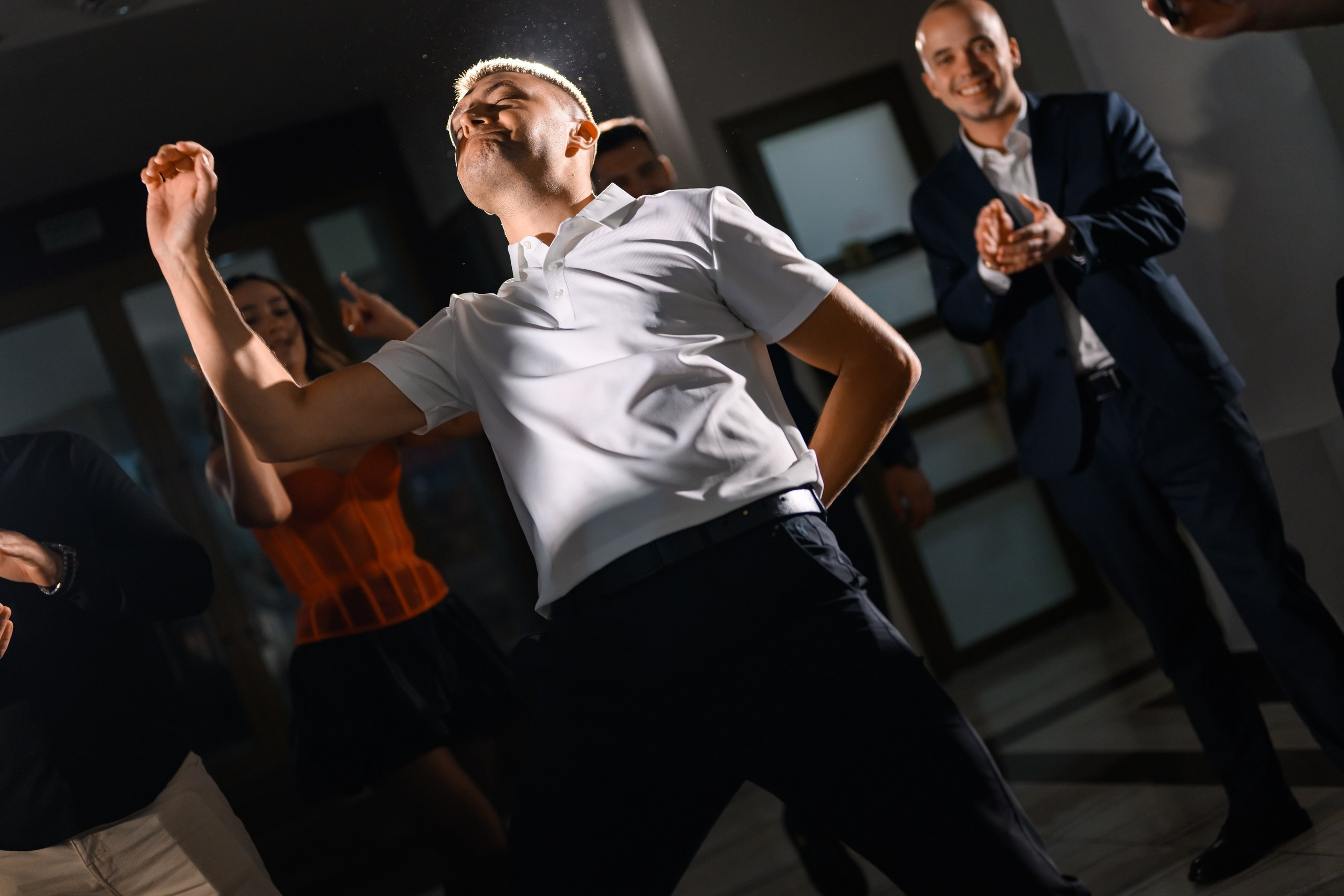 Фотограф на свадьбу Минск Москва Санкт-Петербург Свадебный фотограф Фотограф на свадьбу Репортажный фотограф Love Story Свадебная прогулка. Свадебный фотограф — Крюков Константин