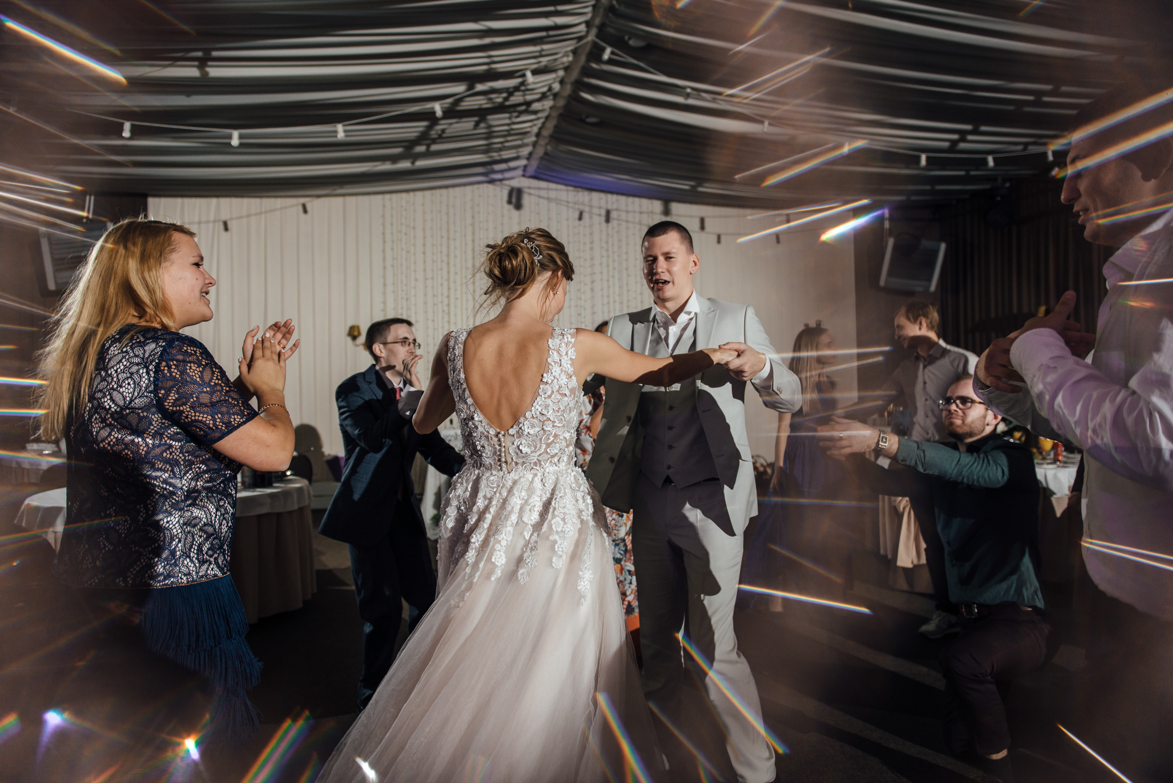 Свадебная фотосессия в Павловском дворце и парке. Свадебный фотограф в Санкт-Петербурге Венера Ахметова