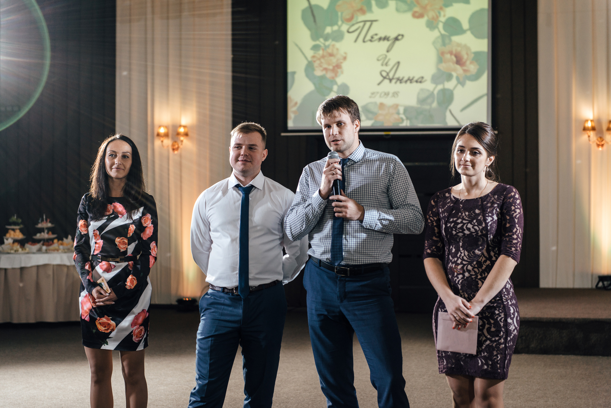 Свадебная фотосессия в Павловском дворце и парке. Свадебный фотограф в Санкт-Петербурге Венера Ахметова