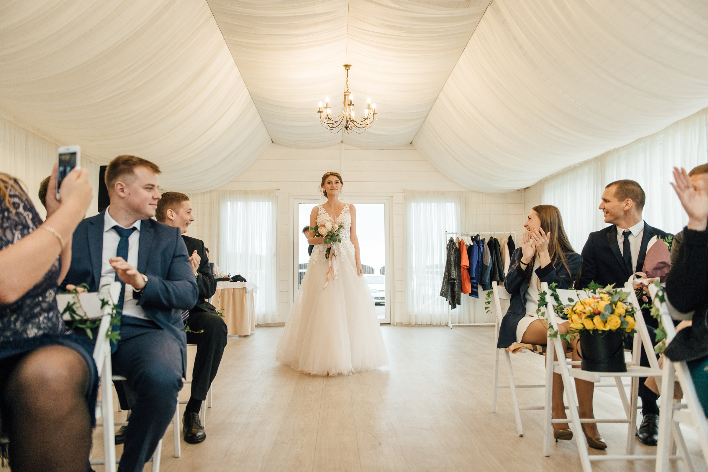 Свадебная фотосессия в Павловском дворце и парке. Свадебный фотограф в Санкт-Петербурге Венера Ахметова