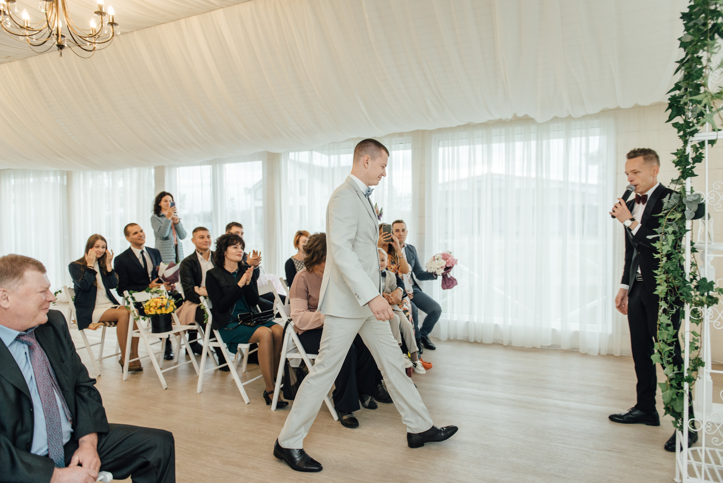 Свадебная фотосессия в Павловском дворце и парке. Свадебный фотограф в Санкт-Петербурге Венера Ахметова