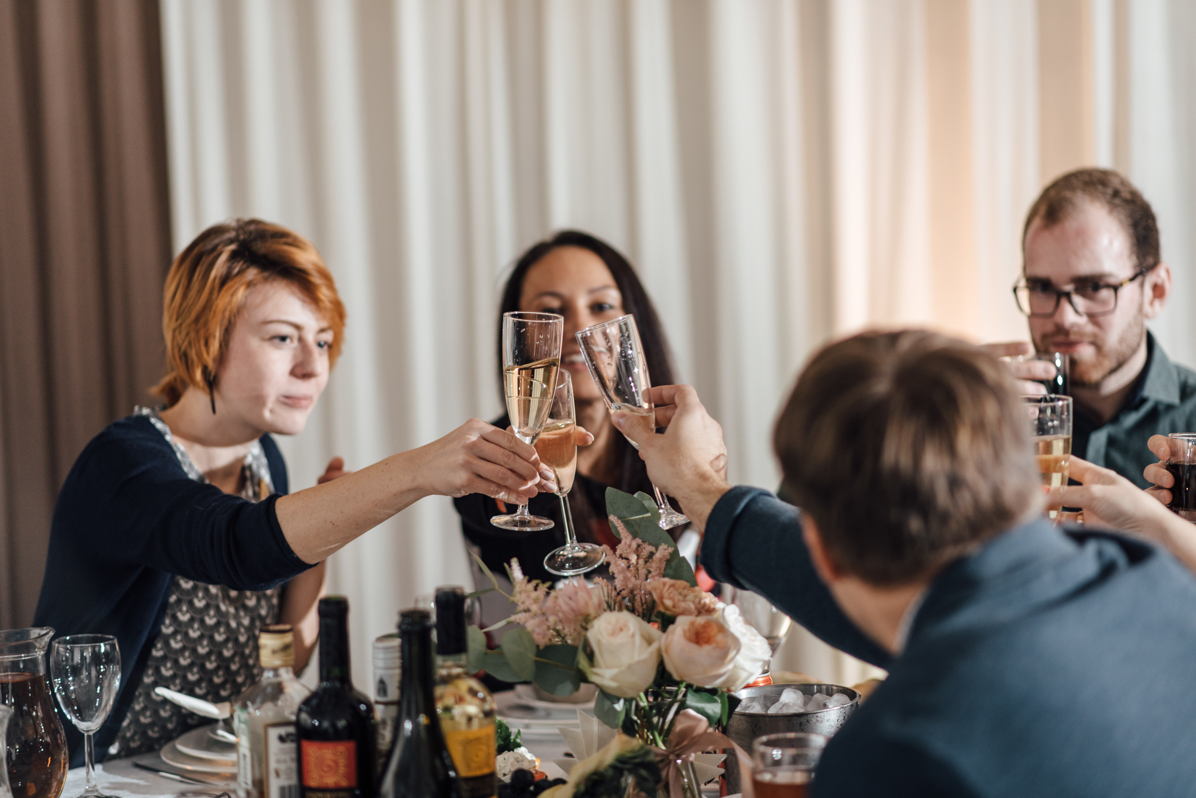Свадебная фотосессия в Павловском дворце и парке. Свадебный фотограф в Санкт-Петербурге Венера Ахметова