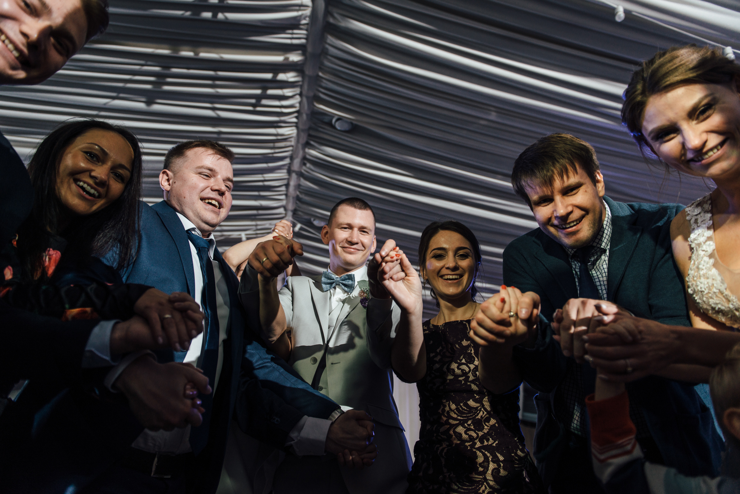 Свадебная фотосессия в Павловском дворце и парке. Свадебный фотограф в Санкт-Петербурге Венера Ахметова