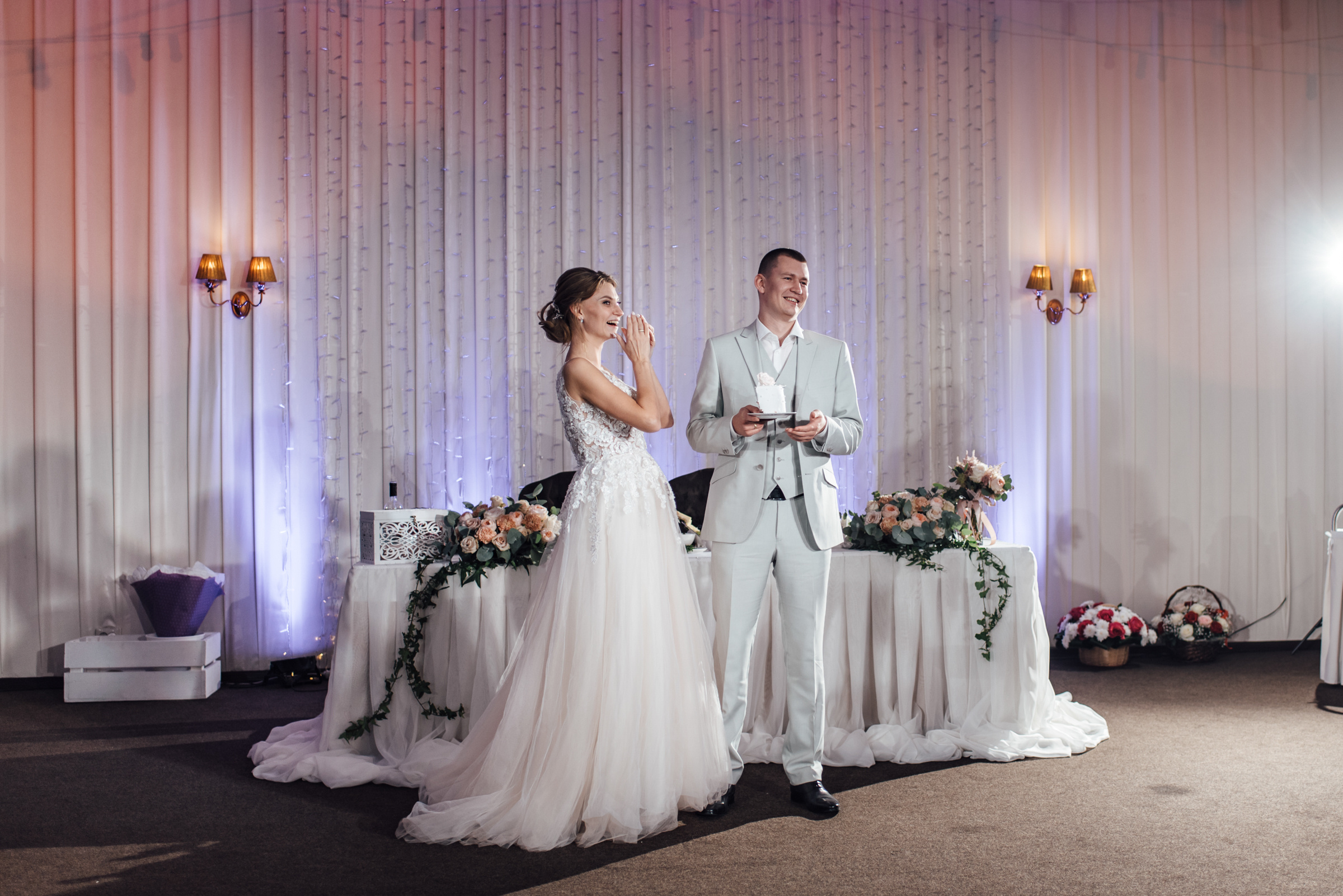 Свадебная фотосессия в Павловском дворце и парке. Свадебный фотограф в Санкт-Петербурге Венера Ахметова