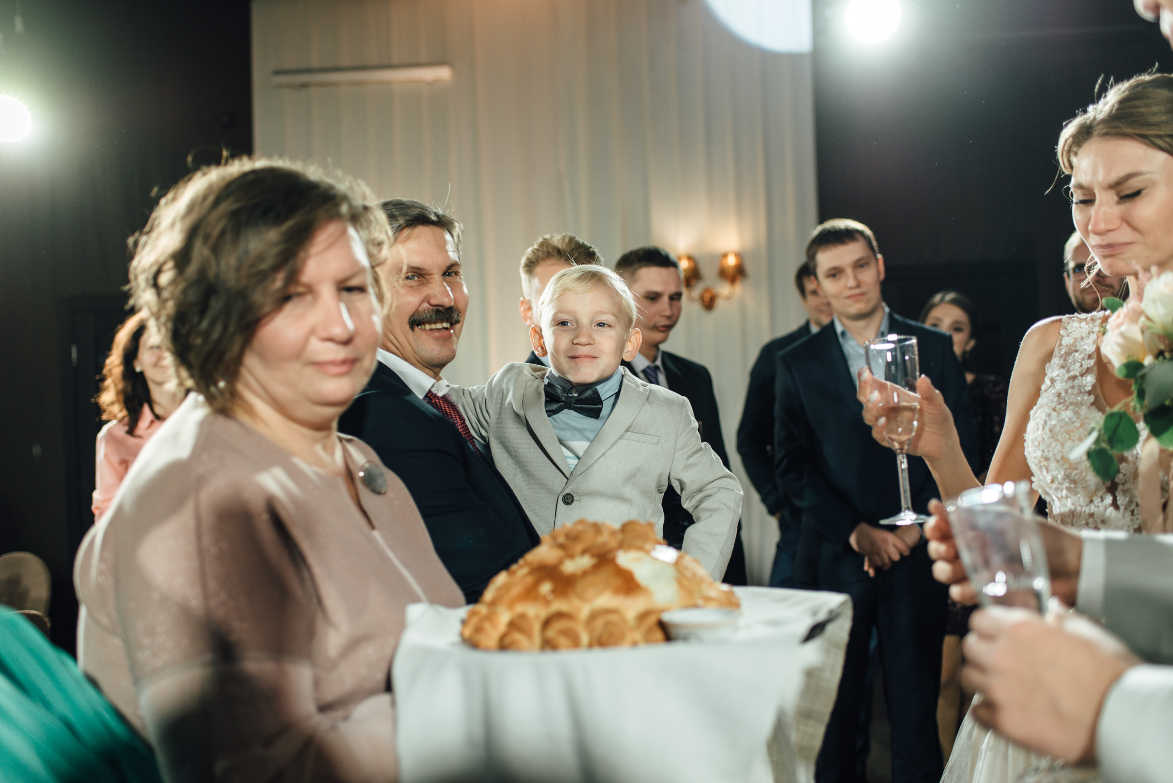 Свадебная фотосессия в Павловском дворце и парке. Свадебный фотограф в Санкт-Петербурге Венера Ахметова