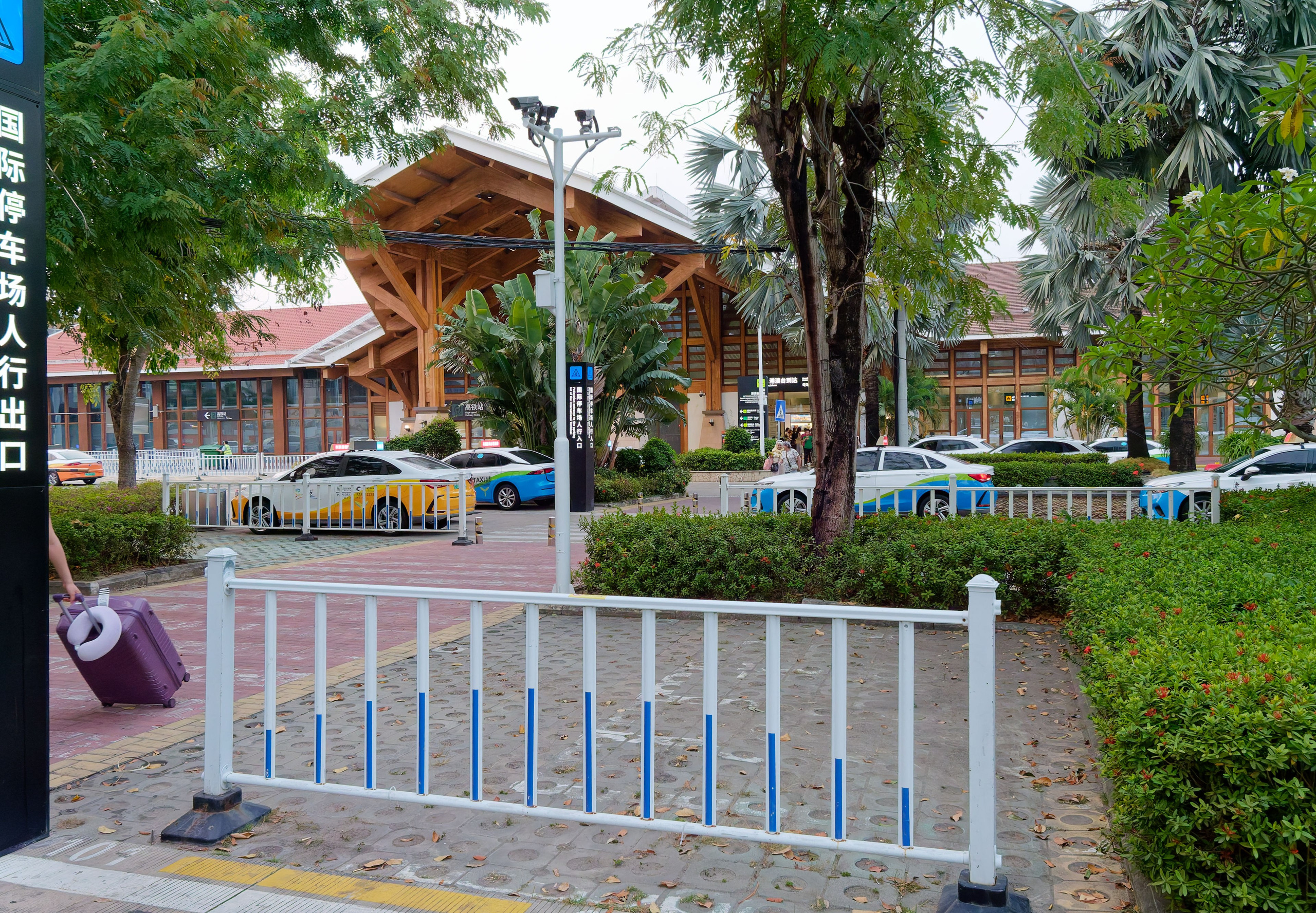 Хайнань 2026, первые впечатления. Фотопрогулки по Миру