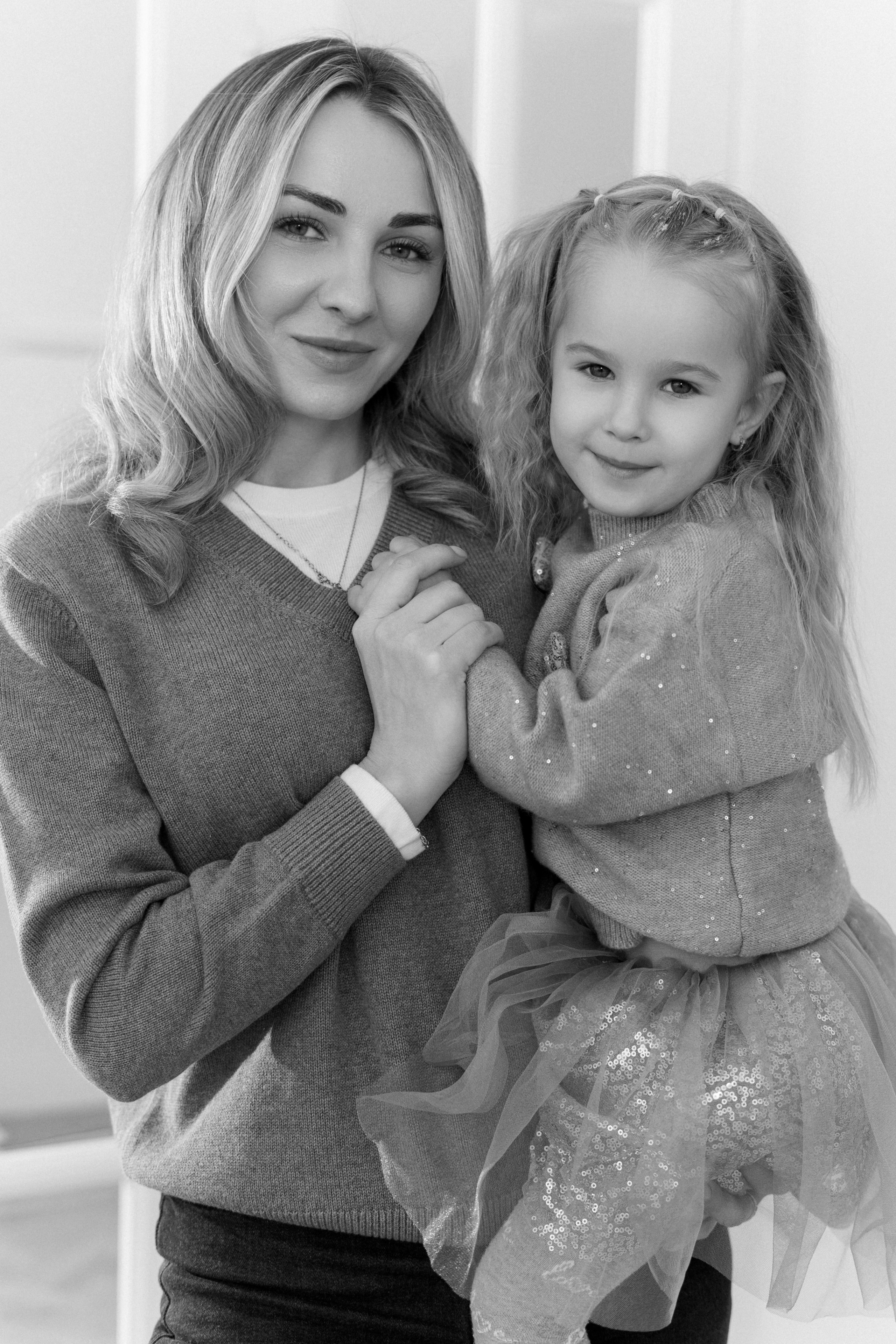 Вика и Алиса. Главная