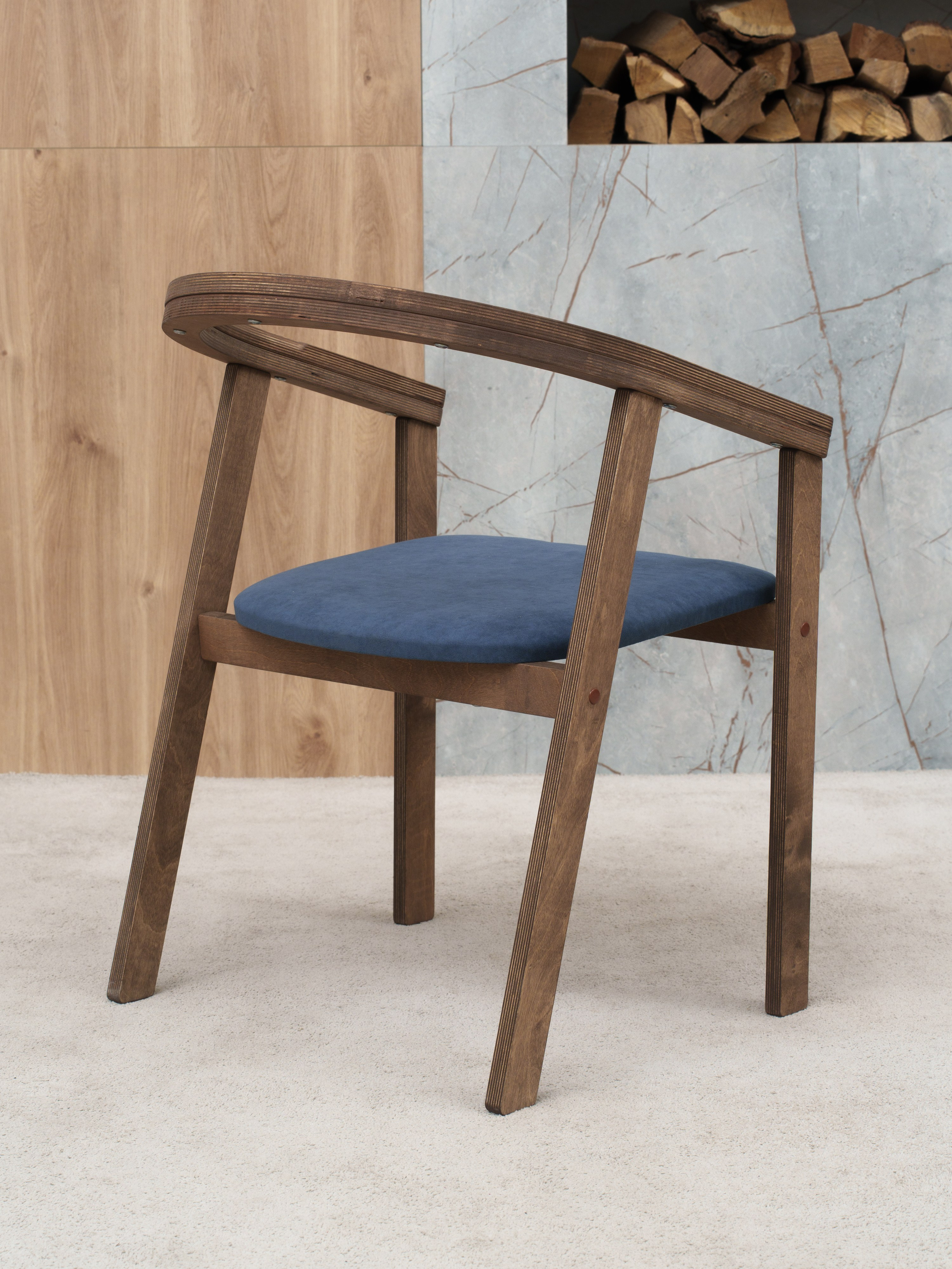 Столы и стулья для маркетплейсов. Иван Упоров — фотограф, рилсмейкер чебоксары