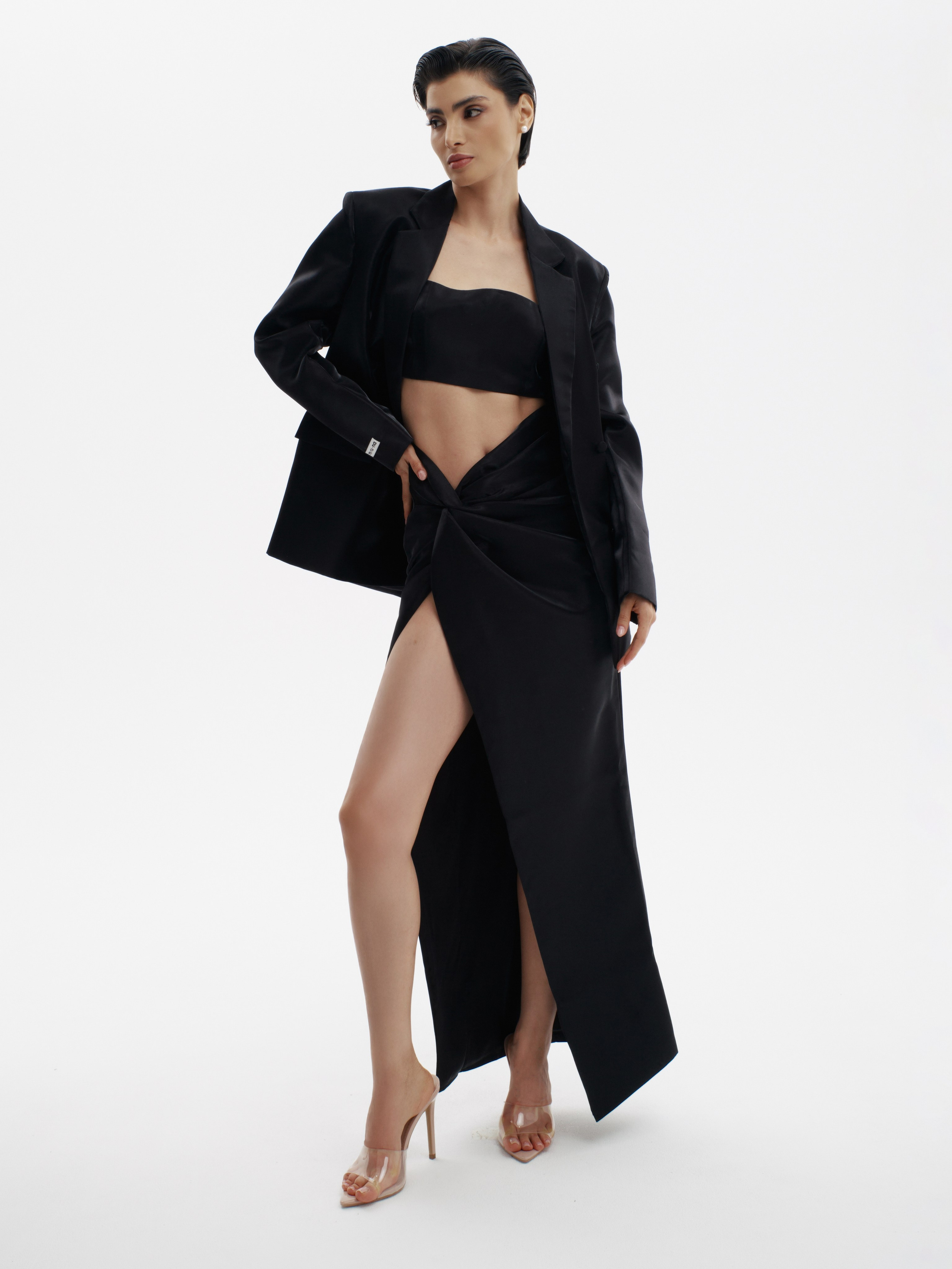 MIRUNA LOOKBOOK. NOIZOMAX Художественный фотограф в Дубай