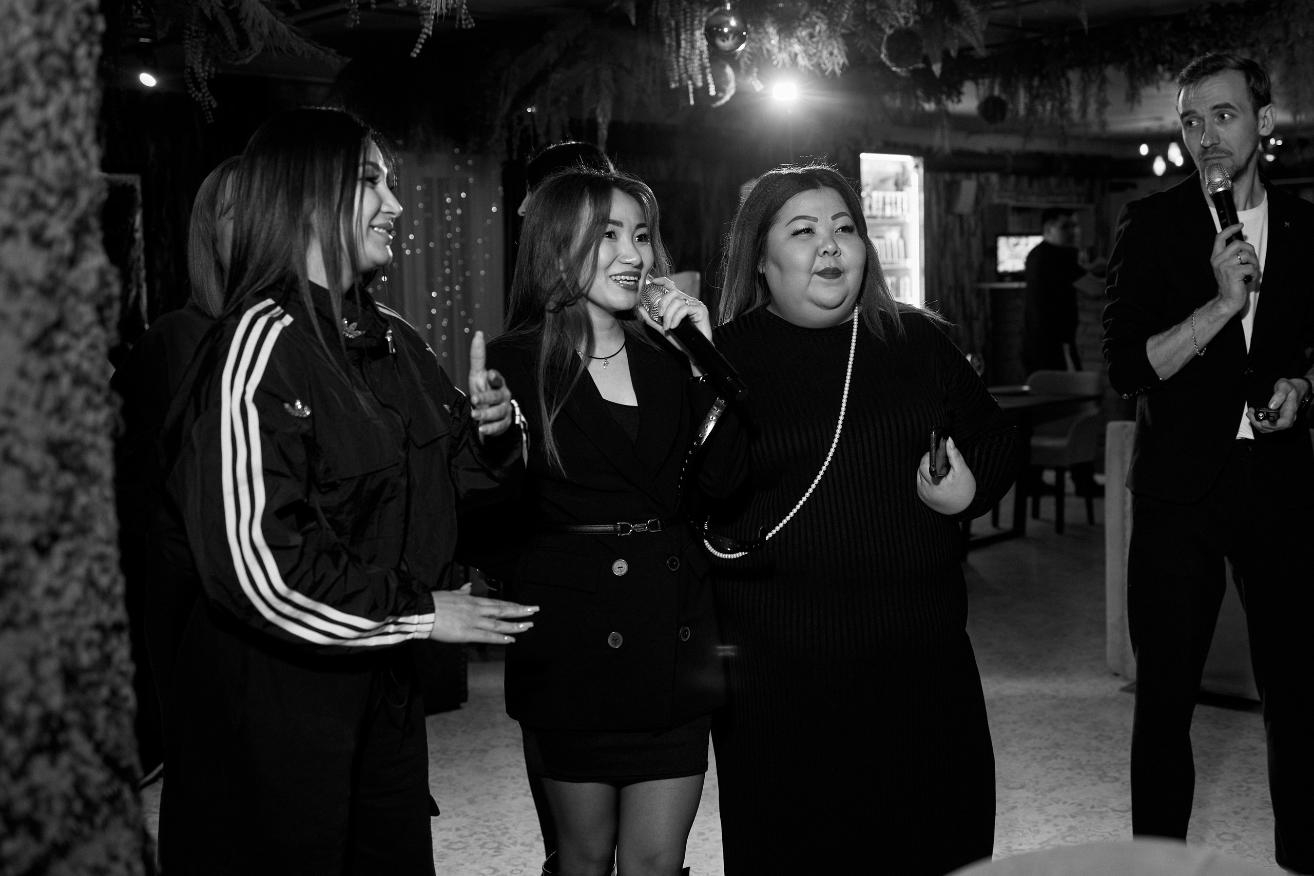 MAXIM & DAMIR | FOREST BAR | 8 МАРТА!. Главная