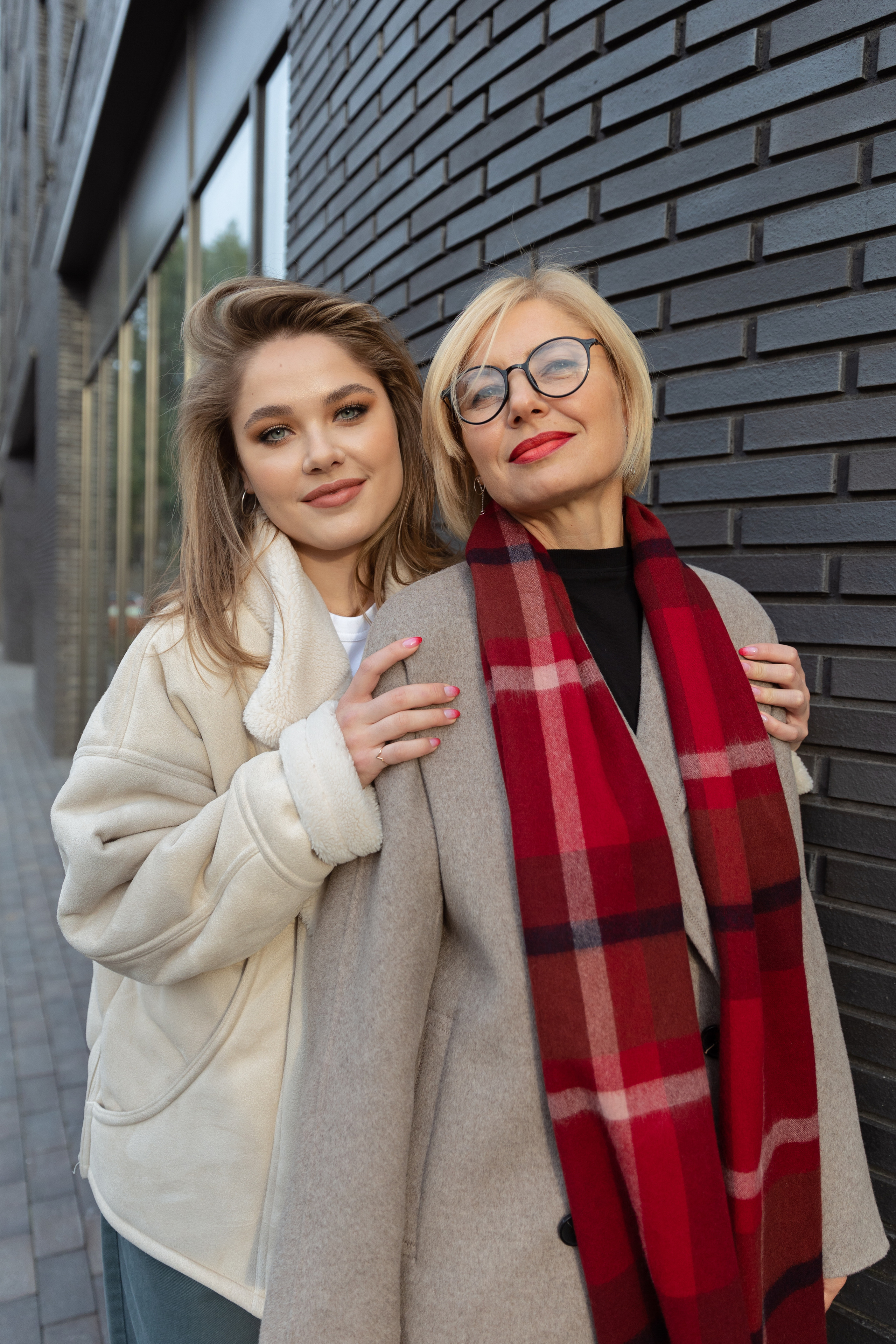 Осенняя прогулка мамы и дочки. Семейный фотограф в Москве Маркина Татьяна