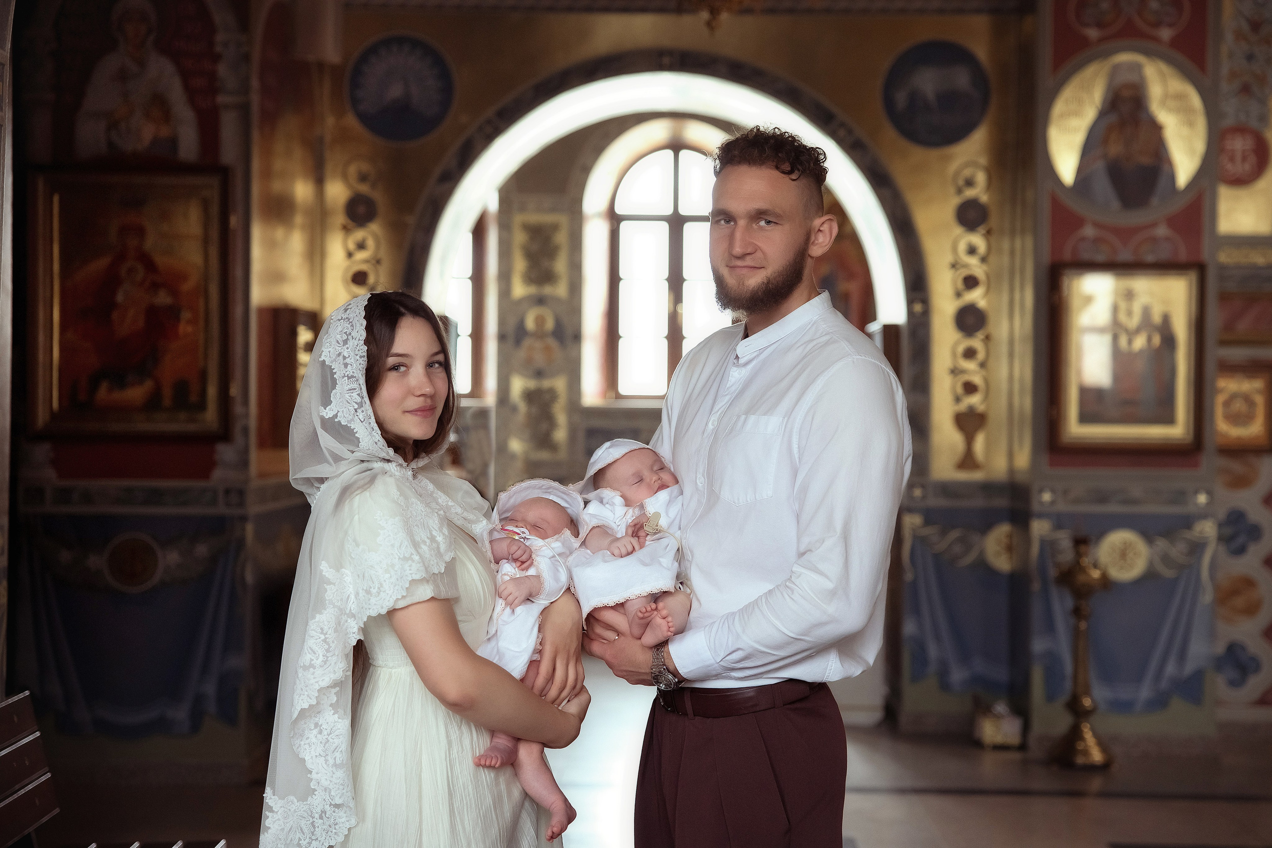 Крещение Софии и Мии. Фотограф на крещение и венчание