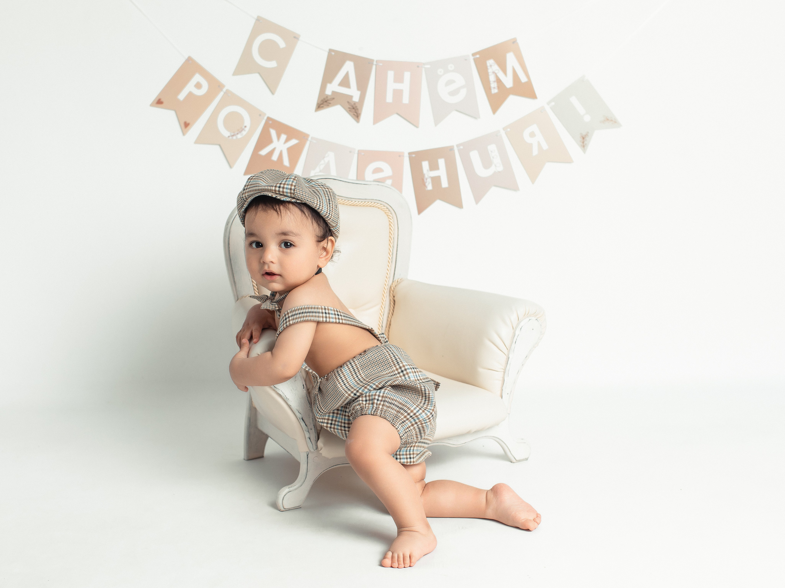 Малыш 5 — 18 месяцев. Фотограф новорождённых и детей до года на КМВ