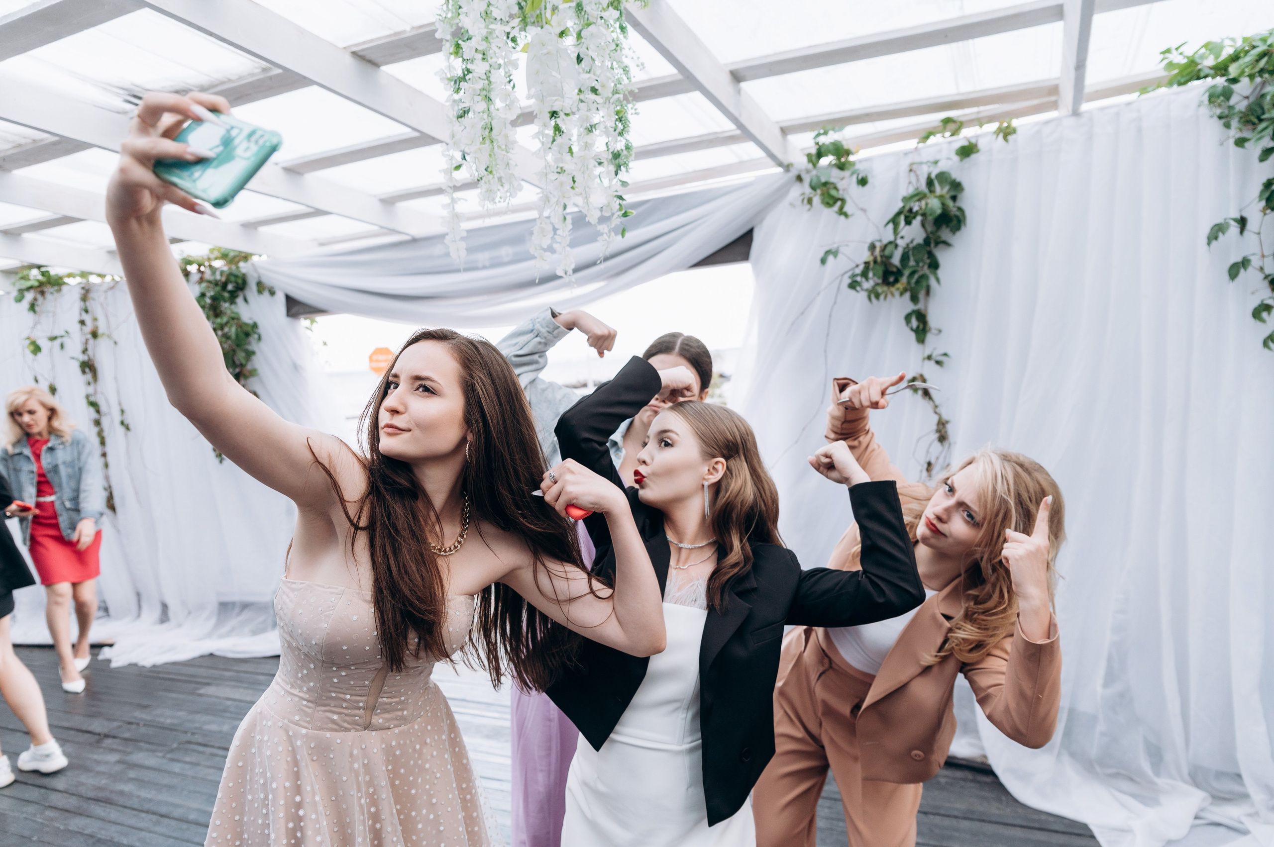 Выпускной 11 класс, банкет. Фотограф в Новосибирске