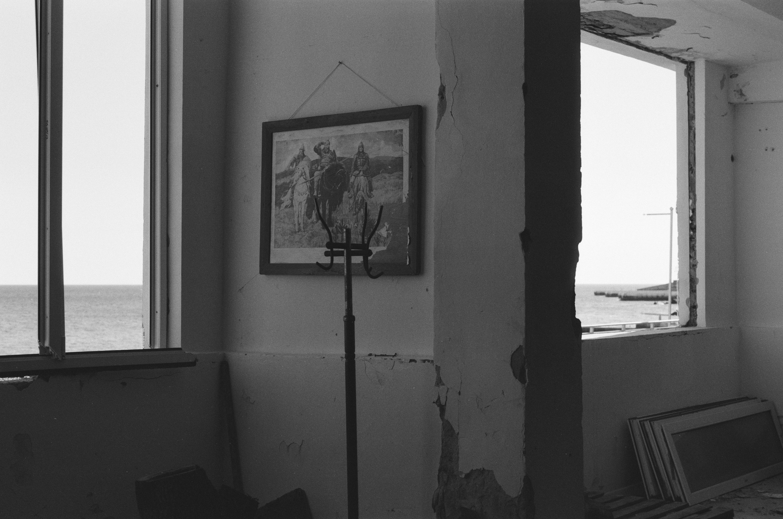 Plastinki // ukraine, crimea. EVER EXPOSED